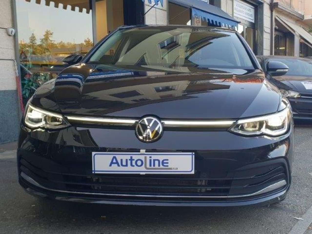 Volkswagen Golf VIII 2.0 TDI 150 CV DSG SCR Style  C. AUT. /NAVI
