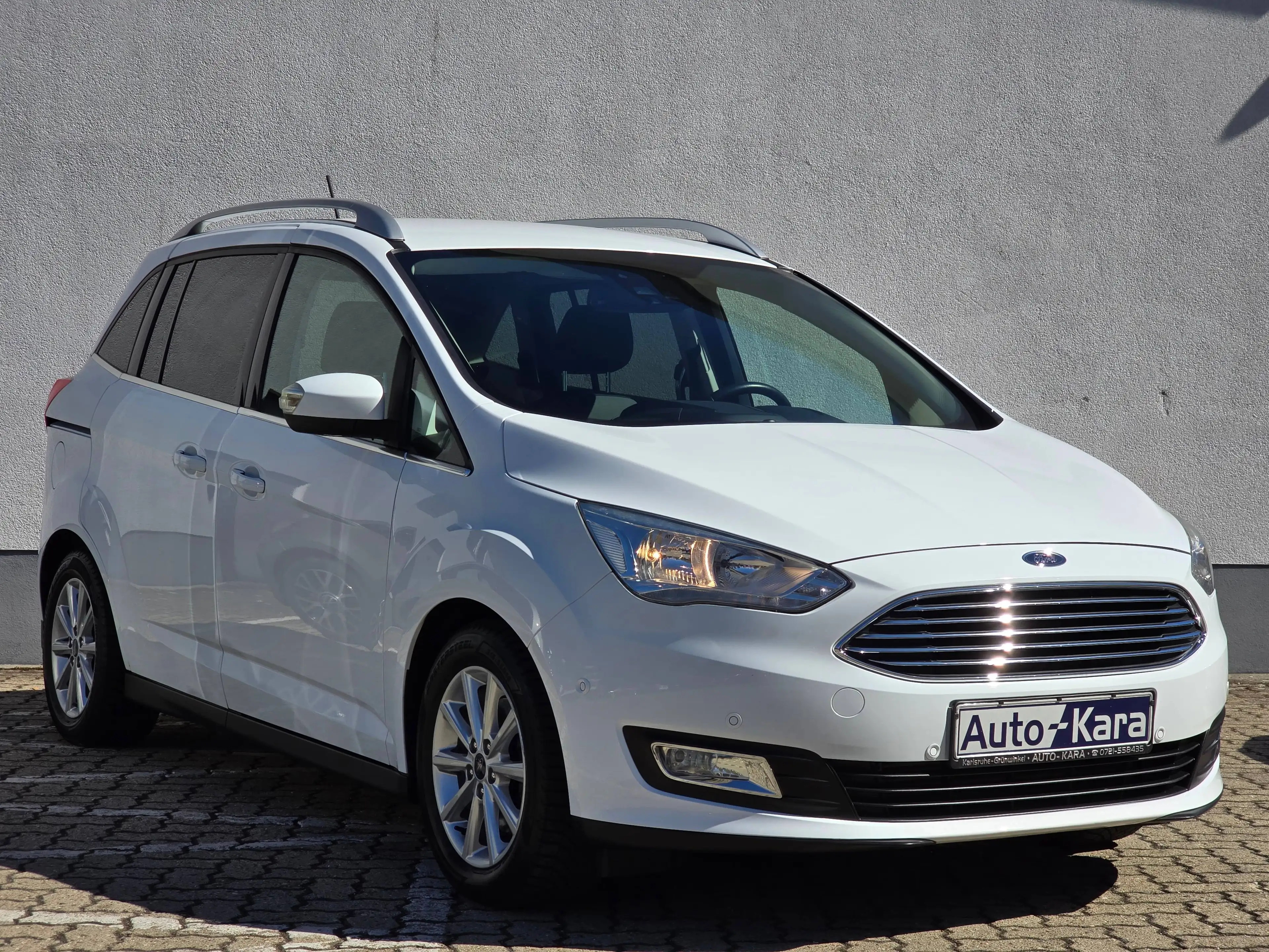 Ford Grand C-Max 2.0 TDCi Titanium Aut. Titanium*1.Hand*AHK*Navigation*Rückfahrkamera*Park-Assistent — photo 8