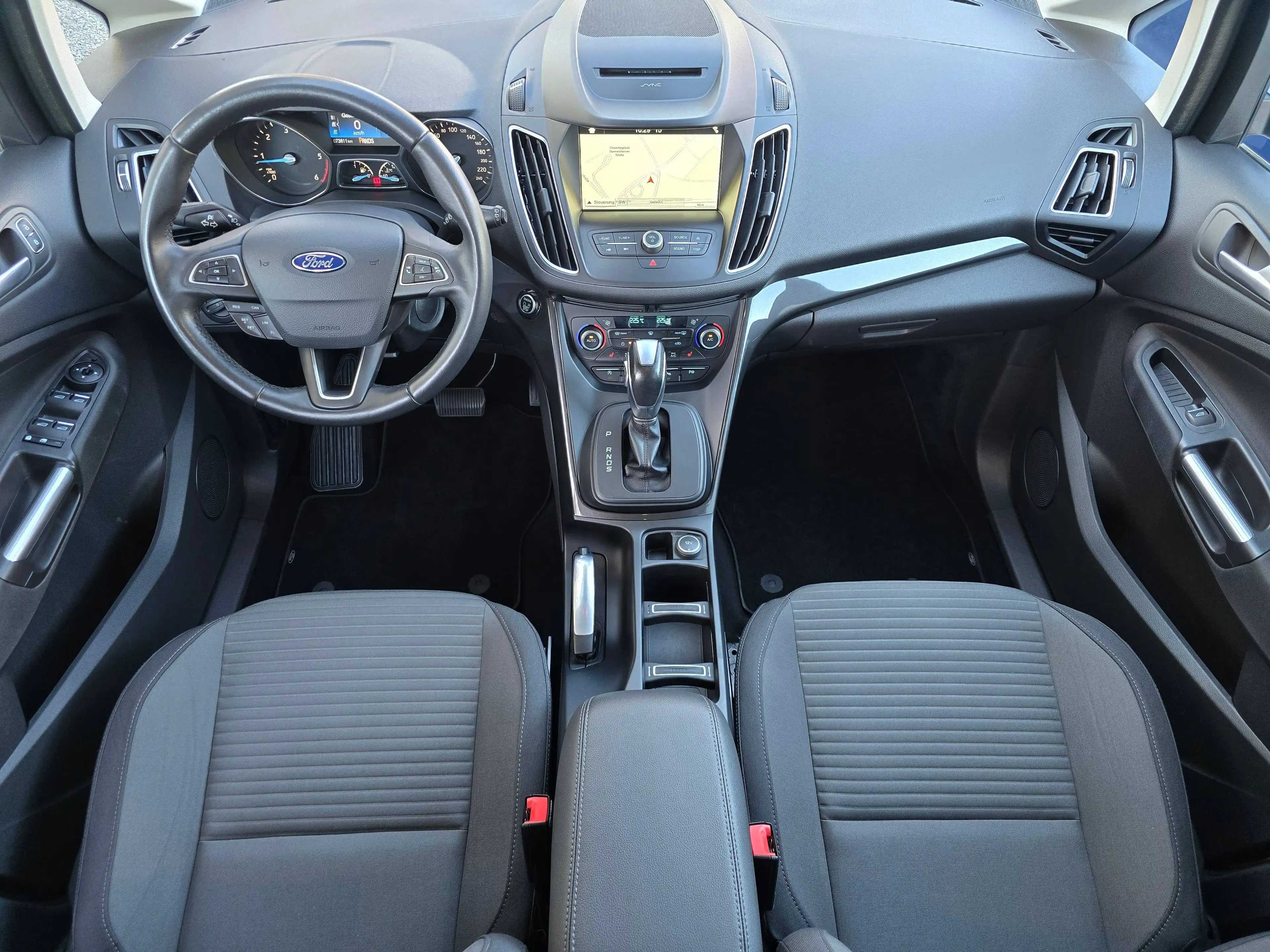 Ford Grand C-Max 2.0 TDCi Titanium Aut. Titanium*1.Hand*AHK*Navigation*Rückfahrkamera*Park-Assistent — photo 11