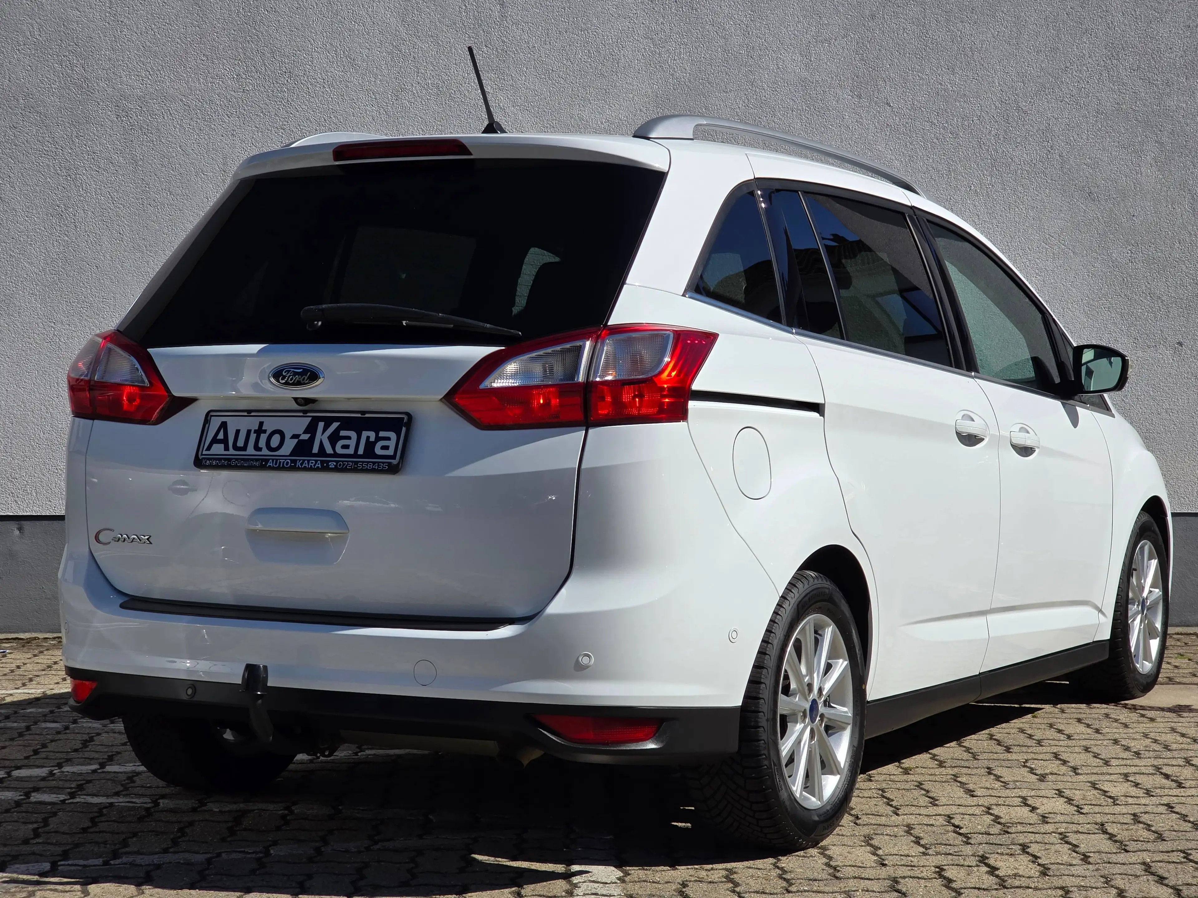 Ford Grand C-Max 2.0 TDCi Titanium Aut. Titanium*1.Hand*AHK*Navigation*Rückfahrkamera*Park-Assistent — photo 6