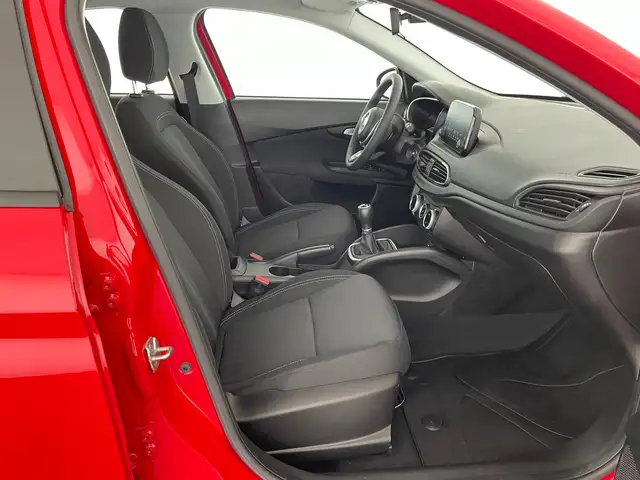 Fiat Tipo view 10