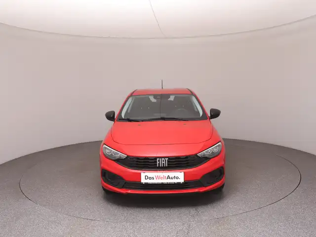 Fiat Tipo view 3
