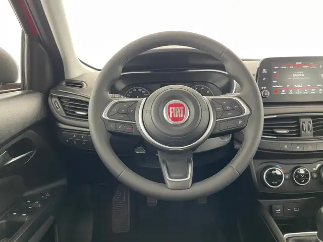 Fiat Tipo view 12