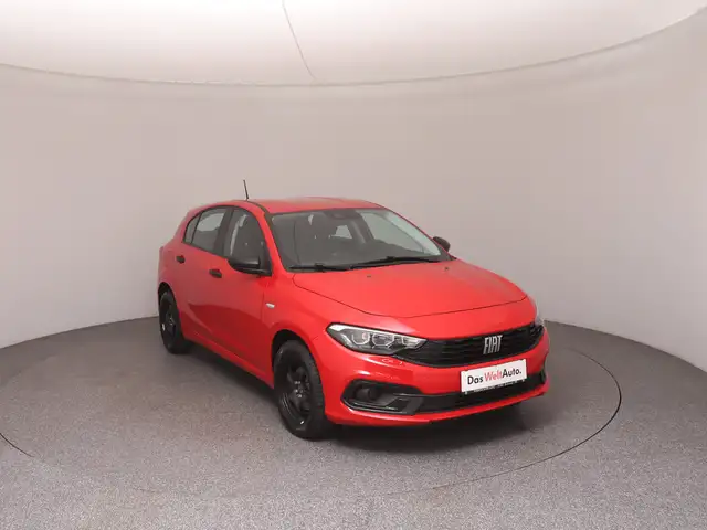 Fiat Tipo view 2