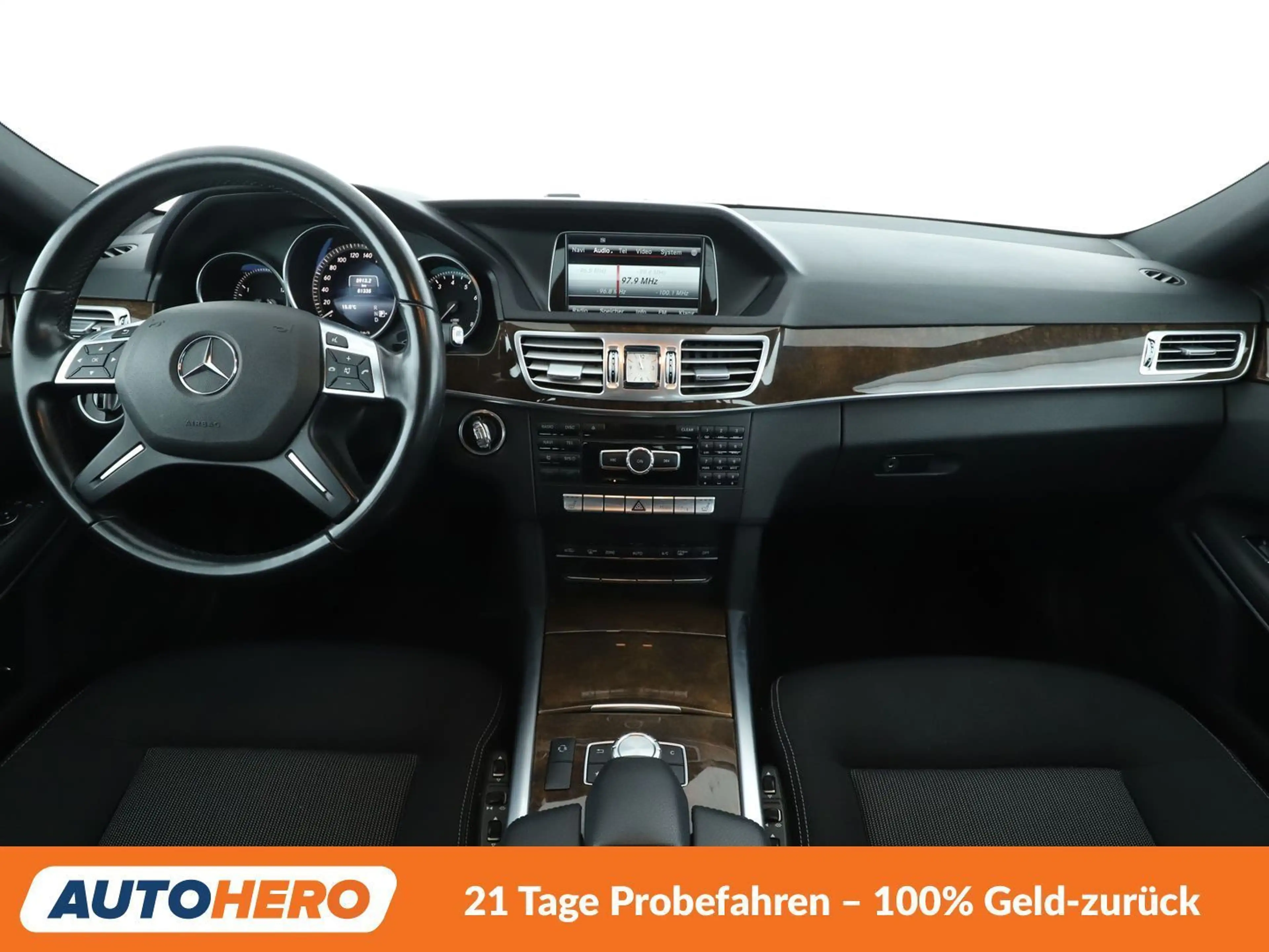 Mercedes-Benz E 250 E 250 CGI BlueEfficiency Elegance Aut.*NAVI*ACC* — photo 12
