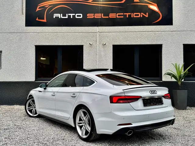 Audi A5 view 12
