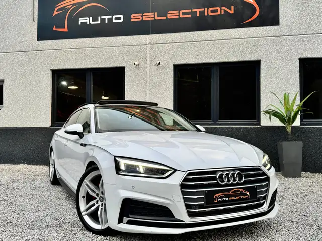 Audi A5 view 5