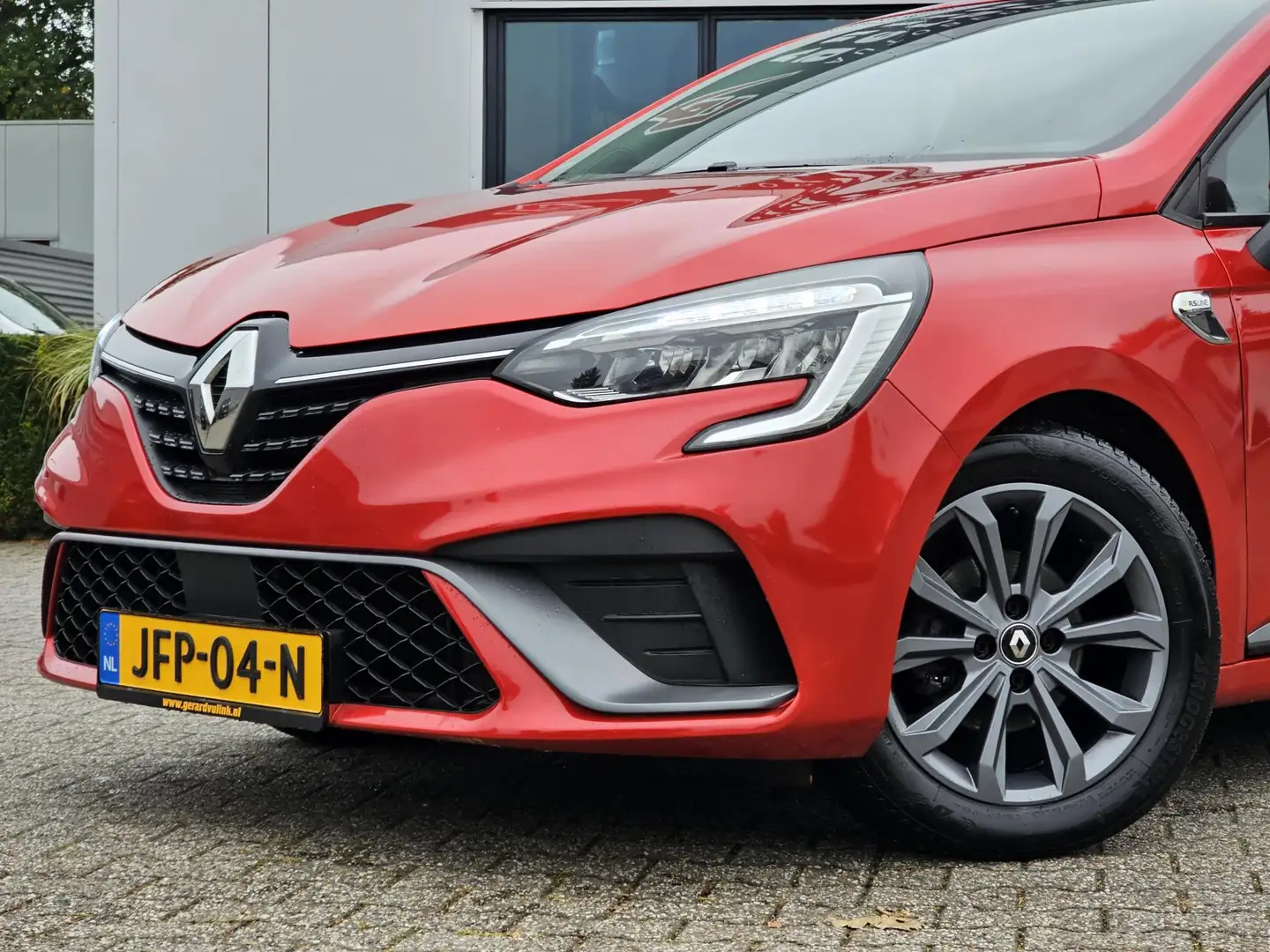 Renault Clio TCe 100 R.S. Line KEYLESS STOELVERWARMING NAV PDC Rot - 2