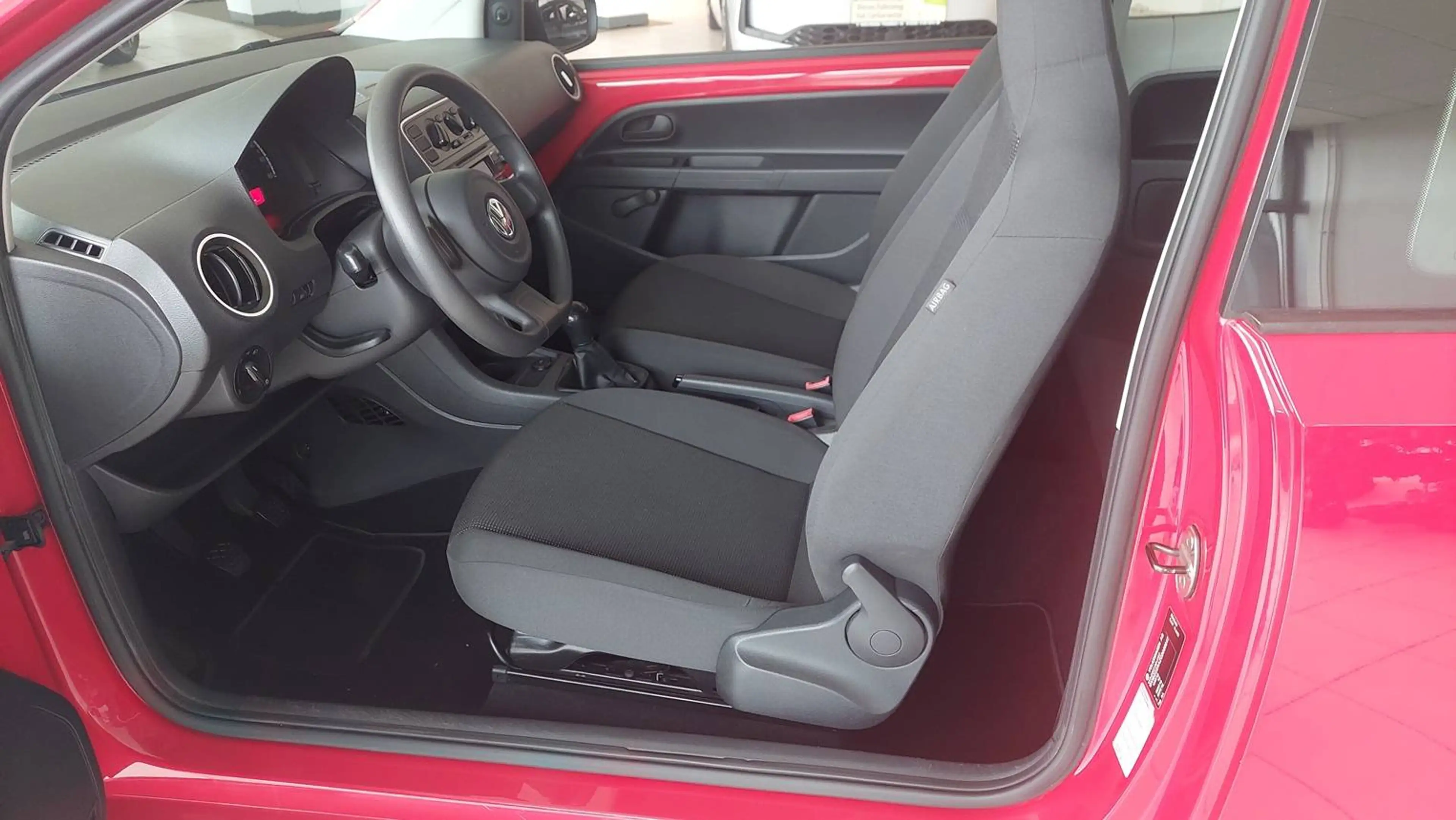 Volkswagen up! take up! — photo 8