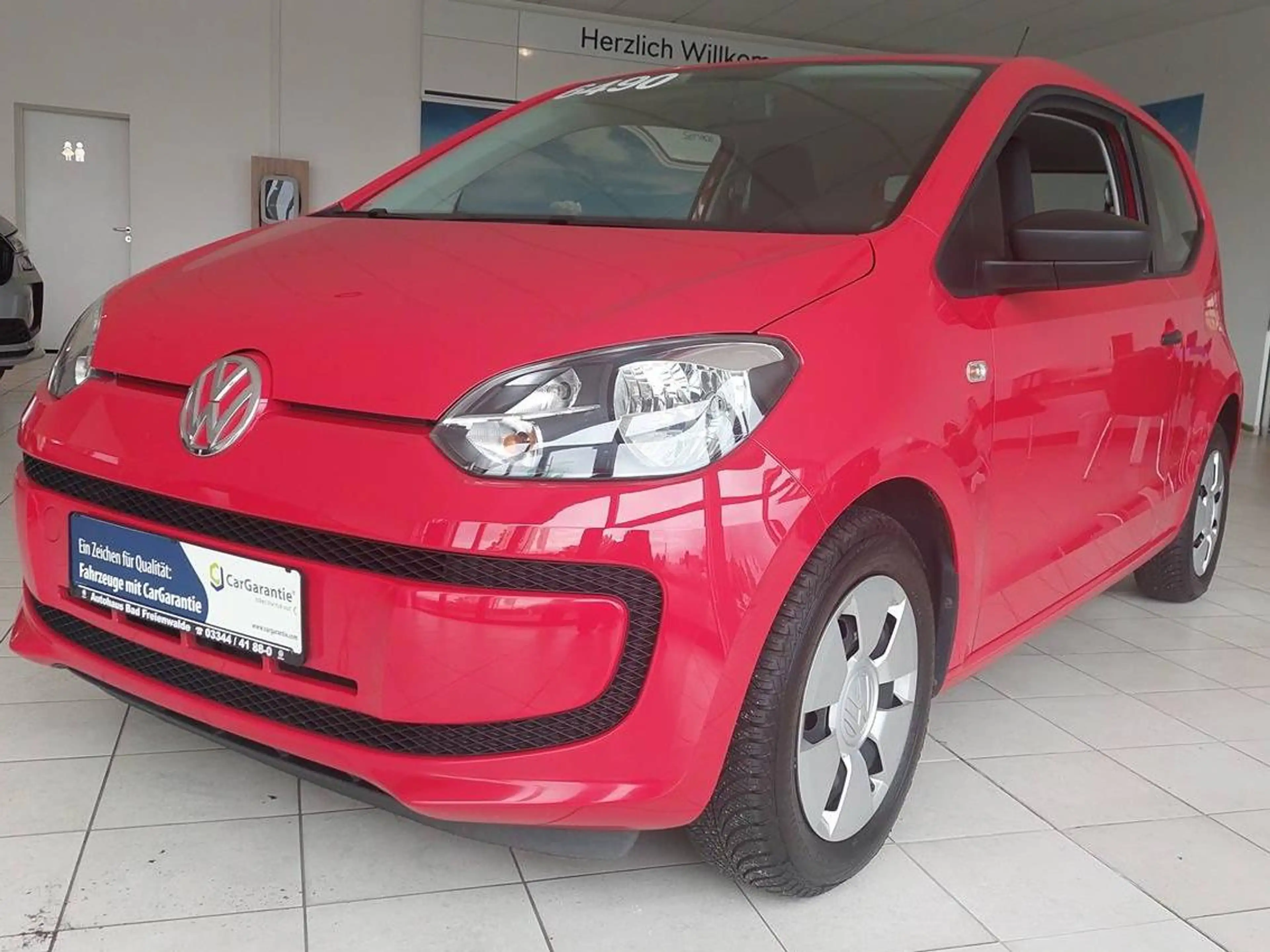 Volkswagen up! take up! — photo 3