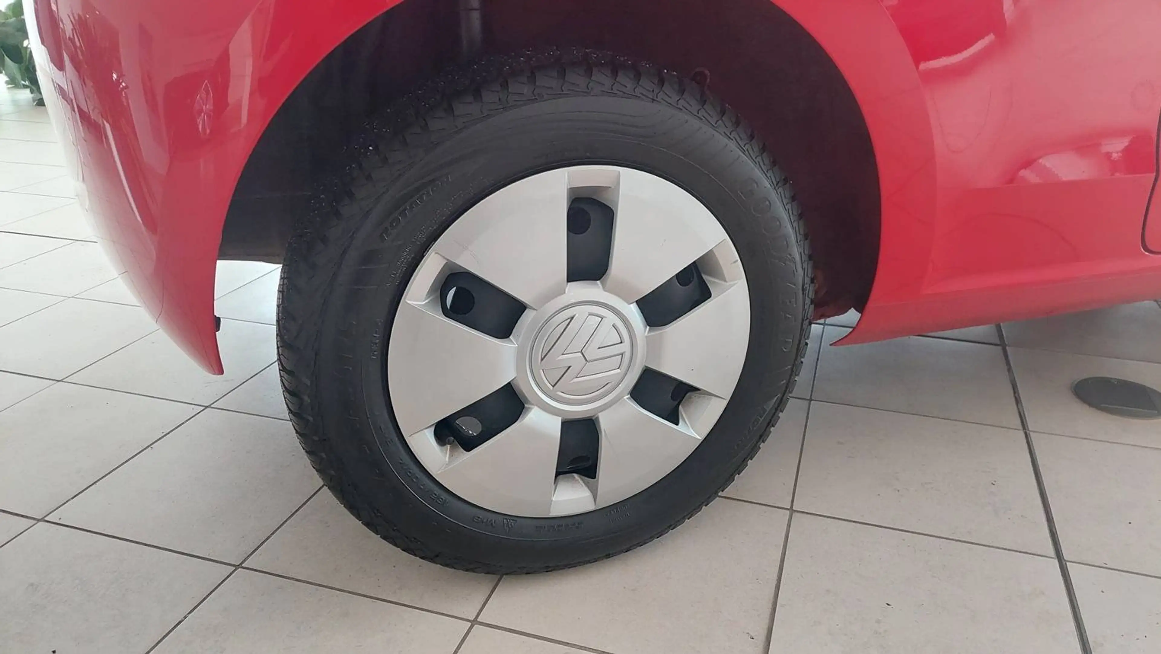 Volkswagen up! take up! — photo 6
