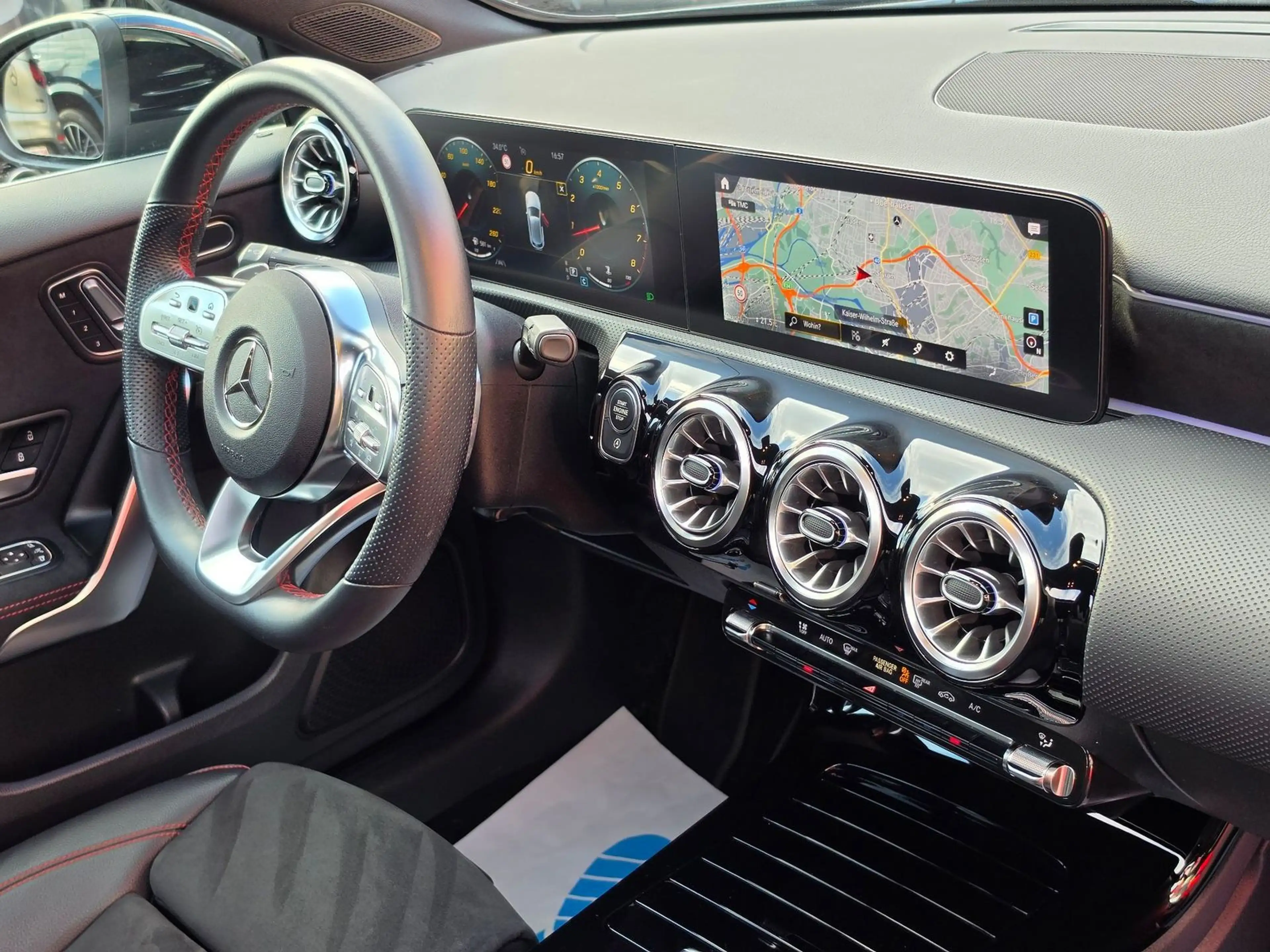Mercedes-Benz A 250 AMG Line 4Matic|Pano|Kamera — photo 14