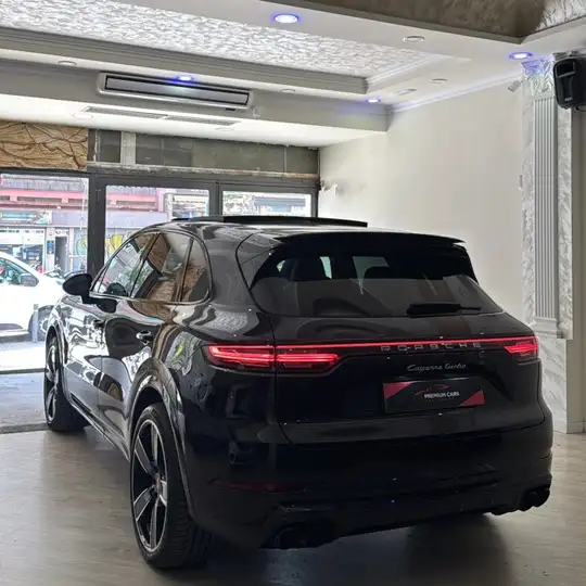 Porsche Cayenne 2018, foto 5