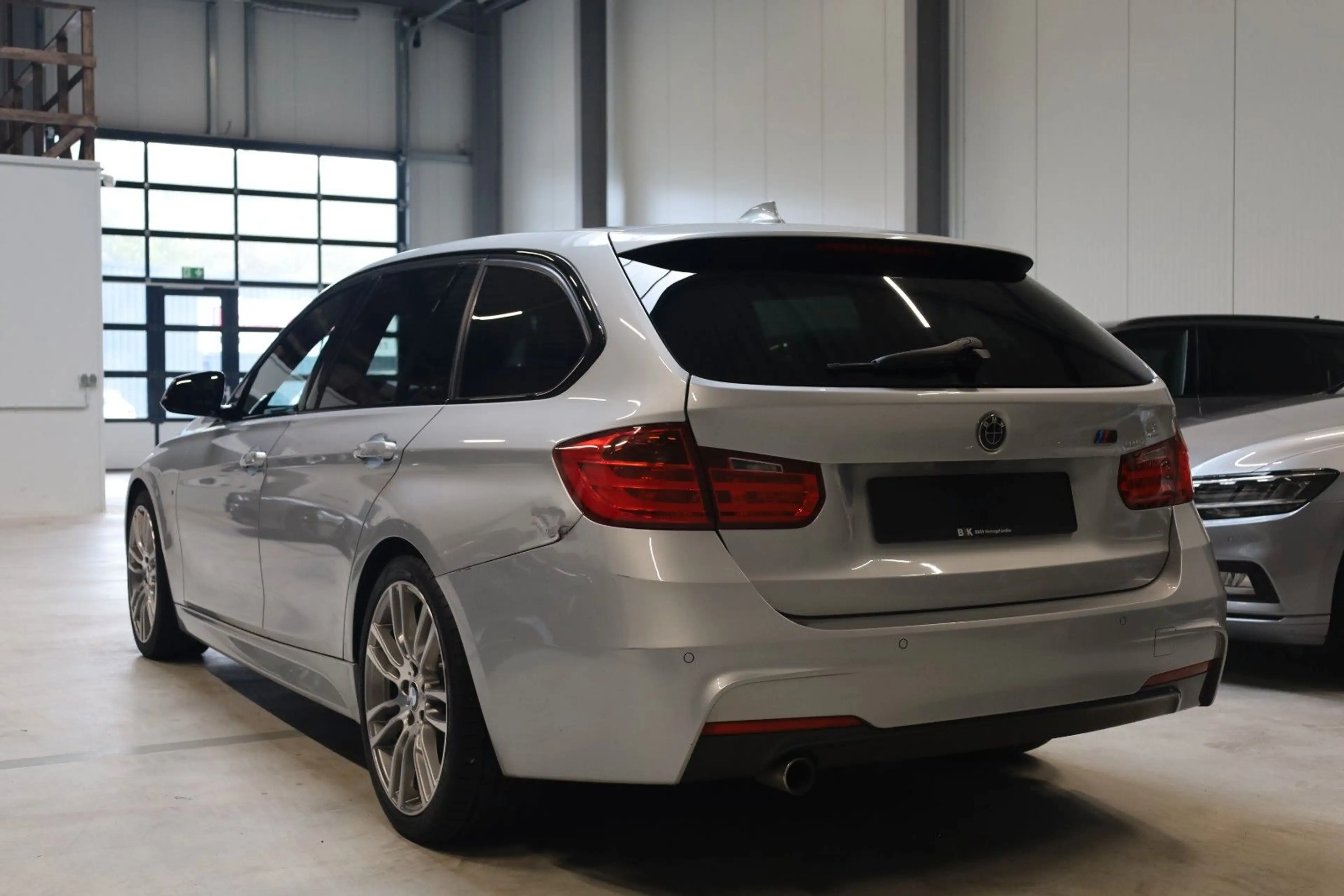 BMW 320 d 3 Touring M Sport Navi Alcantara Head-up — photo 7