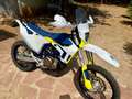 Husqvarna 701 Enduro Blanco - thumbnail 1