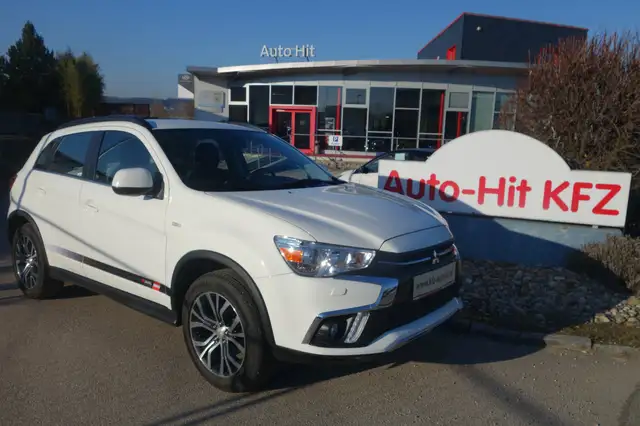 Mitsubishi ASX 1,6 MIVEC Invite Vision 40**Xenon/Kamera/18"ALU**