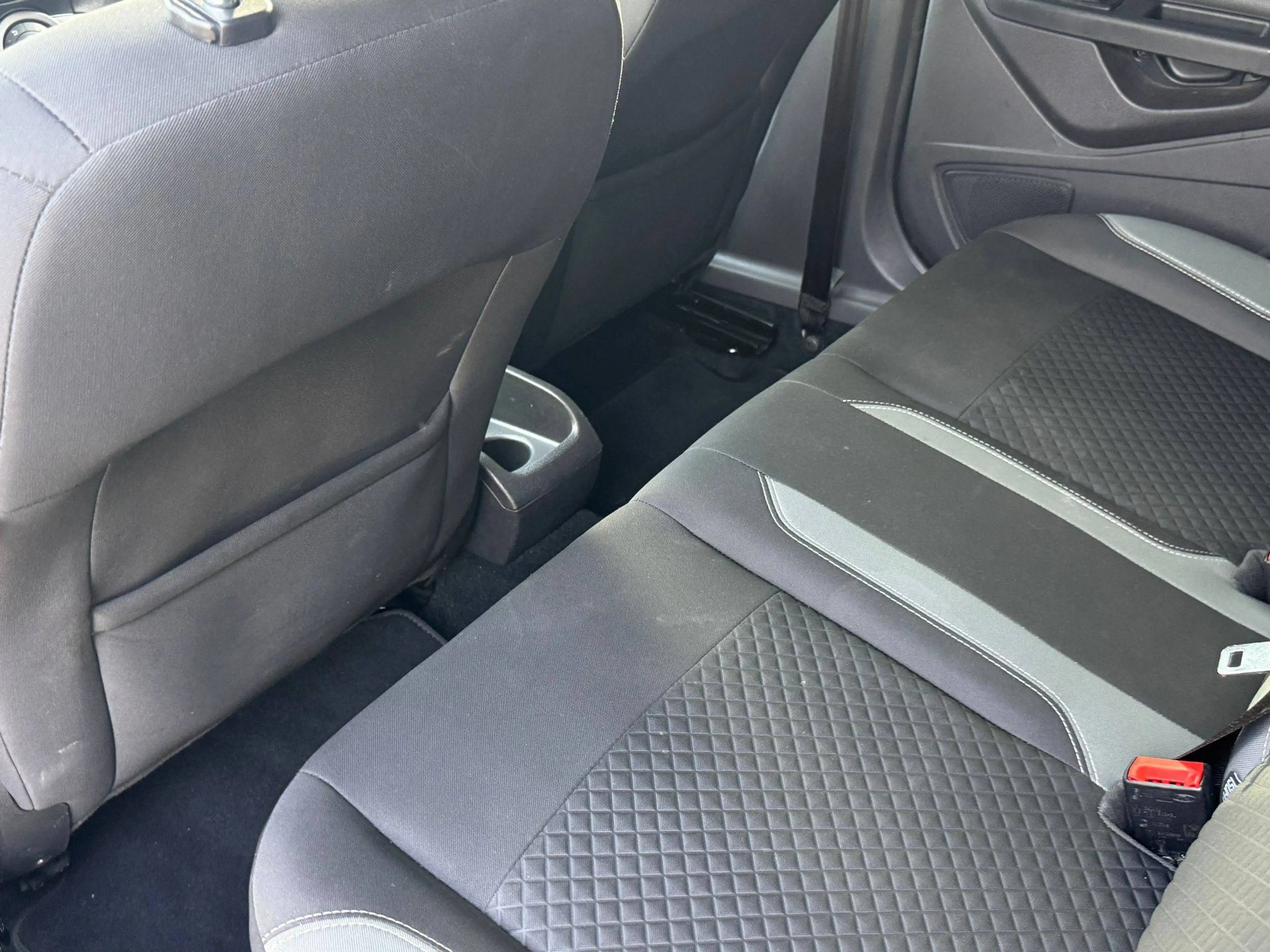 Ford Fiesta Trend — photo 14