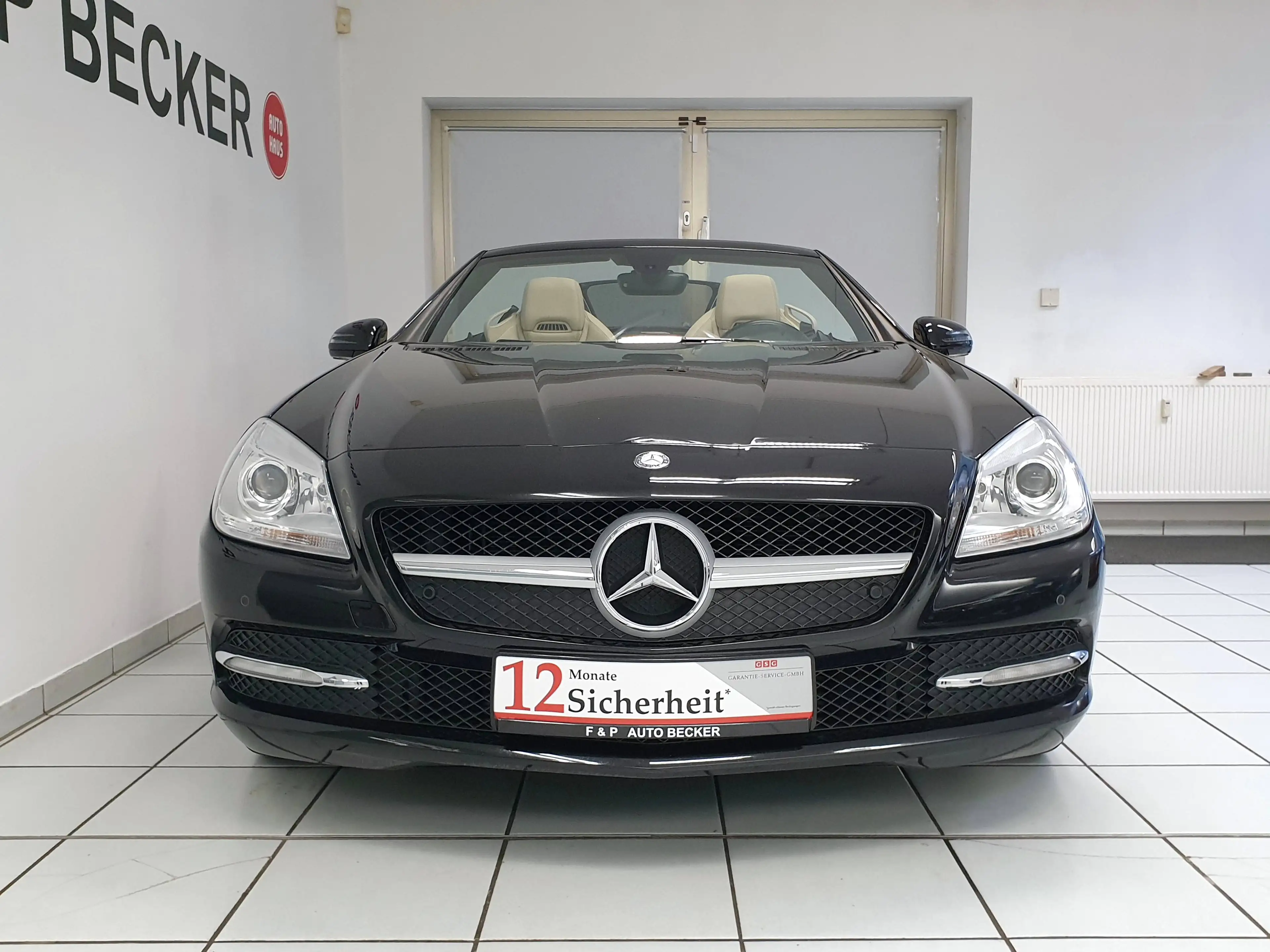Mercedes-Benz SLK 200 SLK 200 LEDER NAVI AIRSCARF TEMPOMAT SHZ PDC — photo 3