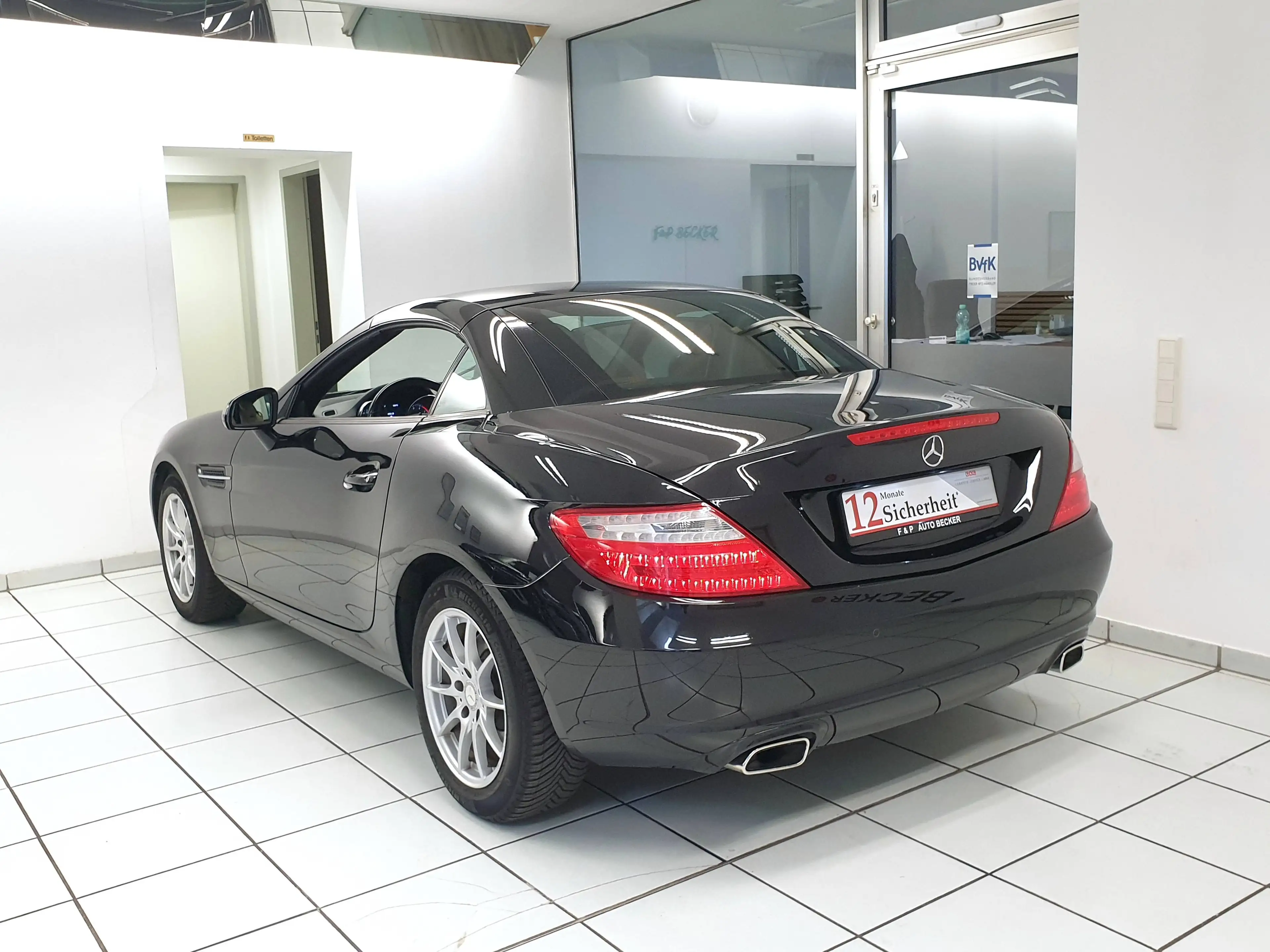 Mercedes-Benz SLK 200 SLK 200 LEDER NAVI AIRSCARF TEMPOMAT SHZ PDC — photo 6