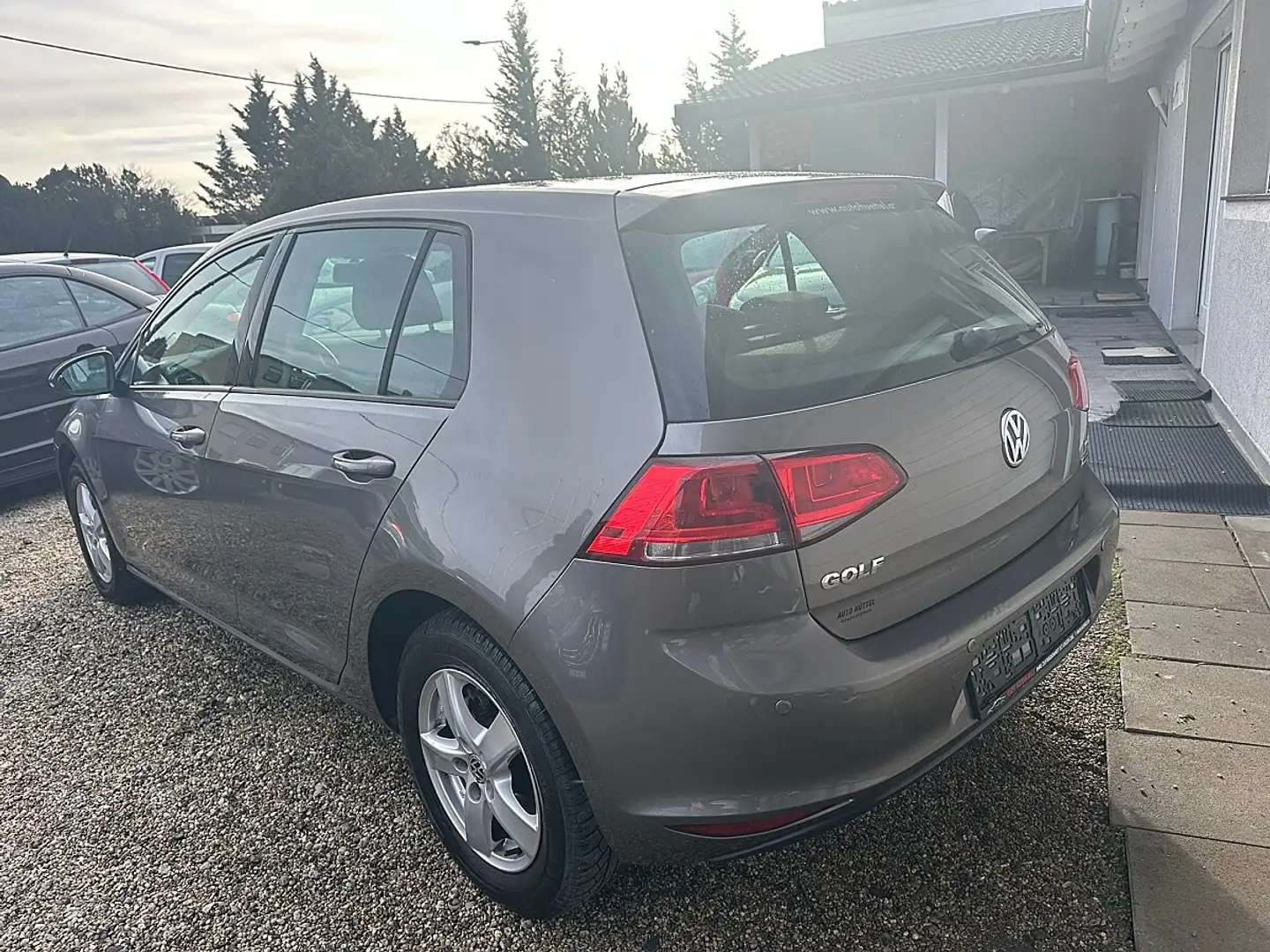 Volkswagen Golf Comfortline 1,2 TSI Grau - 2