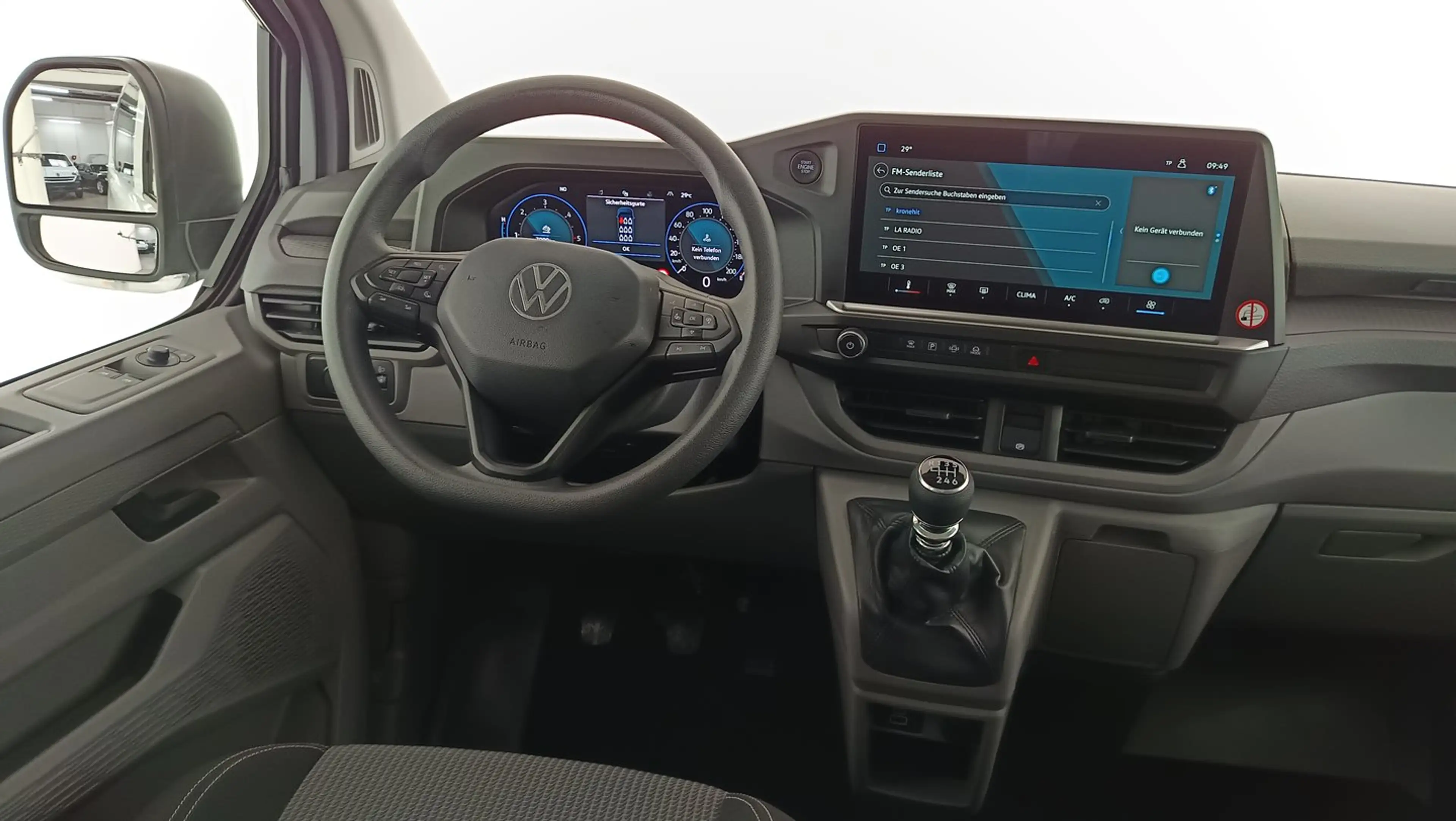 Volkswagen Transporter Kombi TDI — photo 11