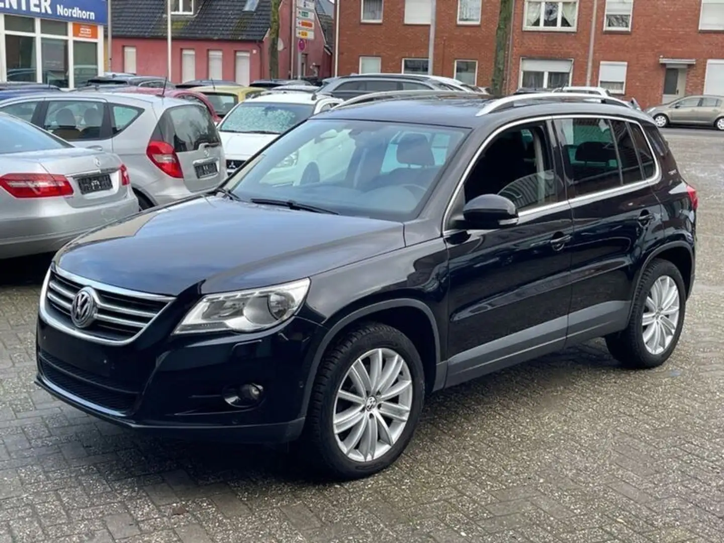 Volkswagen Tiguan 1.4 TSI Team - 1