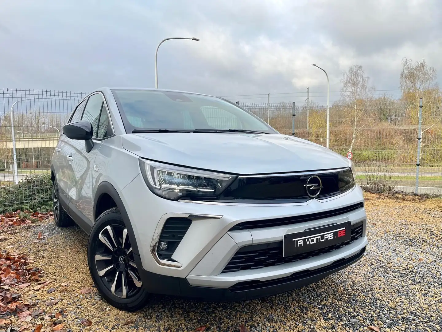 Opel Crossland 1.2 Turbo Elegance LED/NAV/CARPLAY/CAMERA/CRUISE Grijs - 1