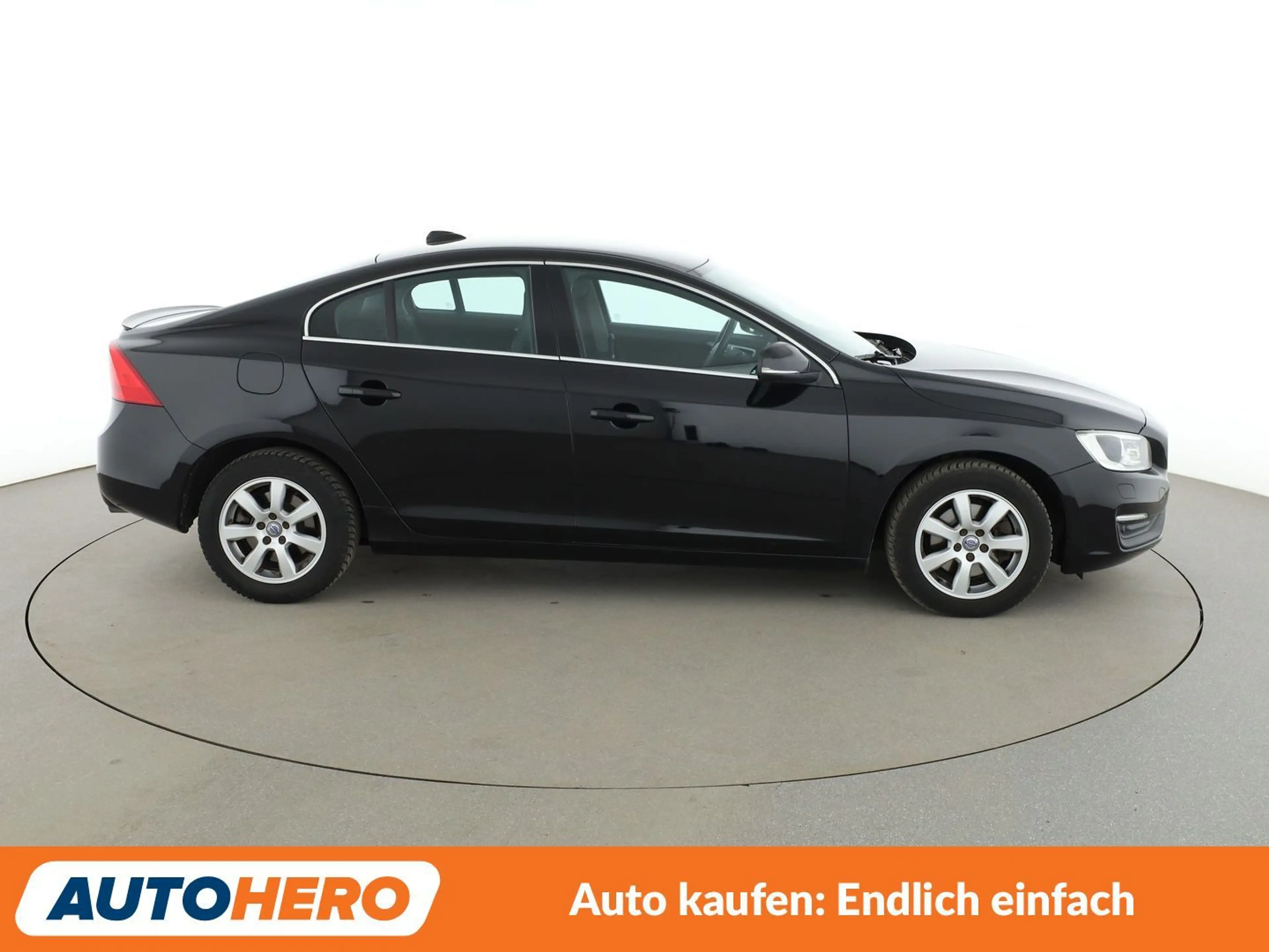 Volvo S60 1.5 Momentum Aut.*NAV*XENON*TEMP*PDC*SHZ*ALU* — photo 7