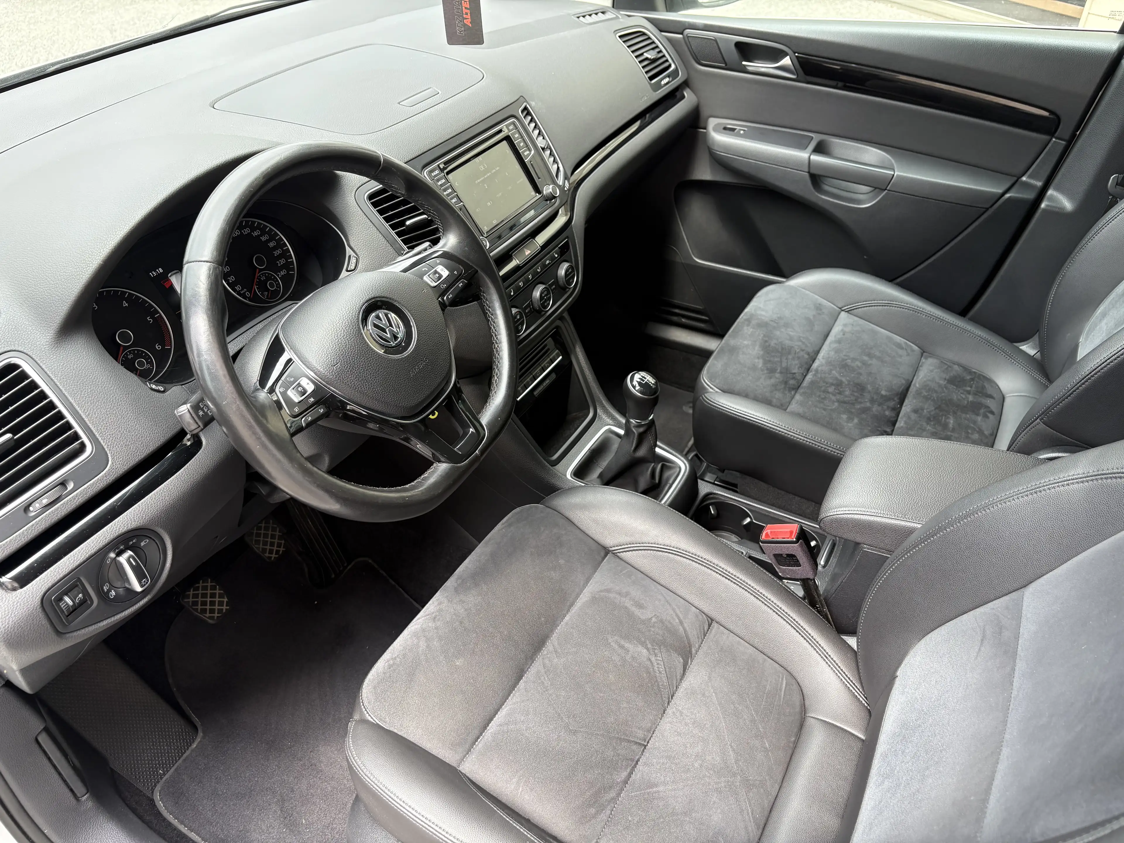 Volkswagen Sharan Business+ SCR 2,0 TDI *1.BESITZ*ACC*CARPLAY*RFK* — photo 10