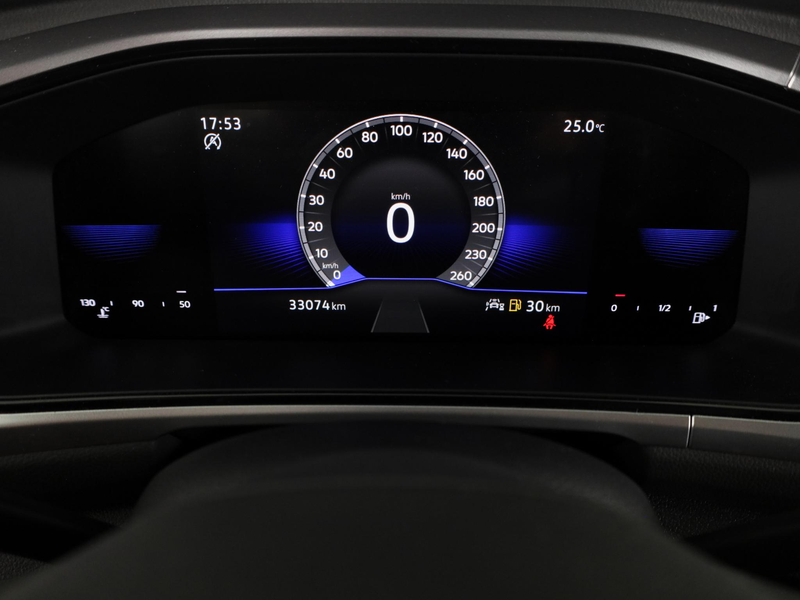 Volkswagen T-Roc 1.0 TSI Life 110 pk | Navigatie via App | LED Kopl — photo 9