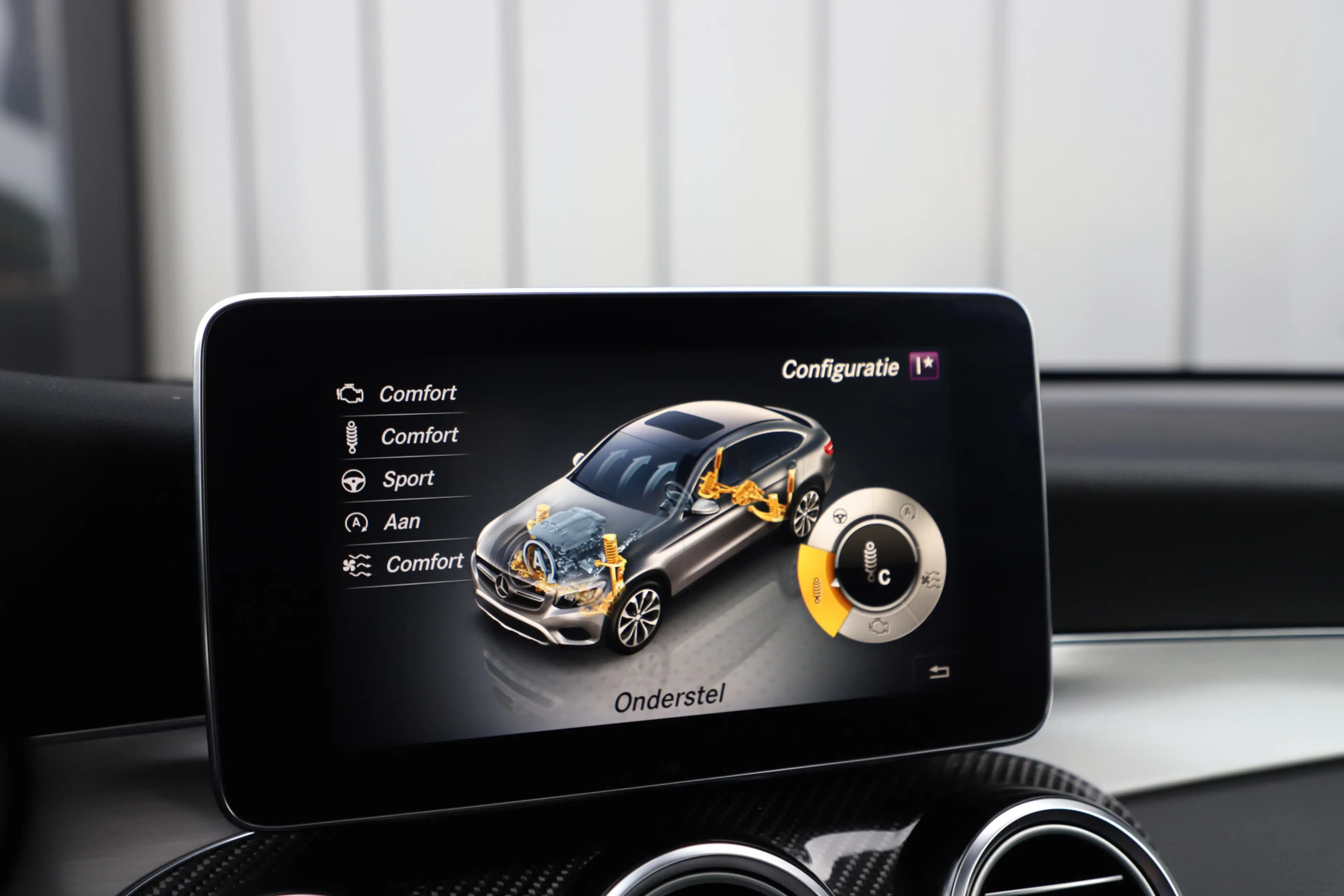 Mercedes-Benz GLC 250 Coupé AMG 4-Matic | 211PK | Head-up | Keyless-go | — photo 19