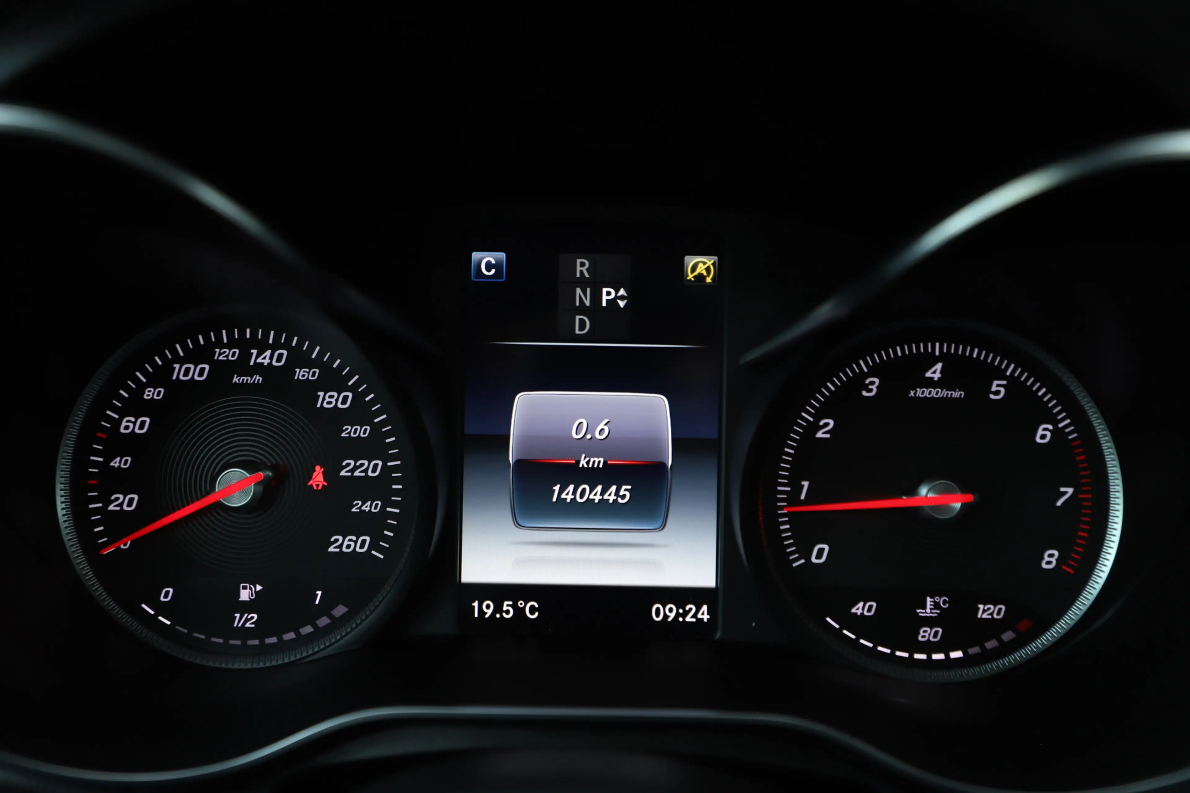 Mercedes-Benz GLC 250 Coupé AMG 4-Matic | 211PK | Head-up | Keyless-go | — photo 25