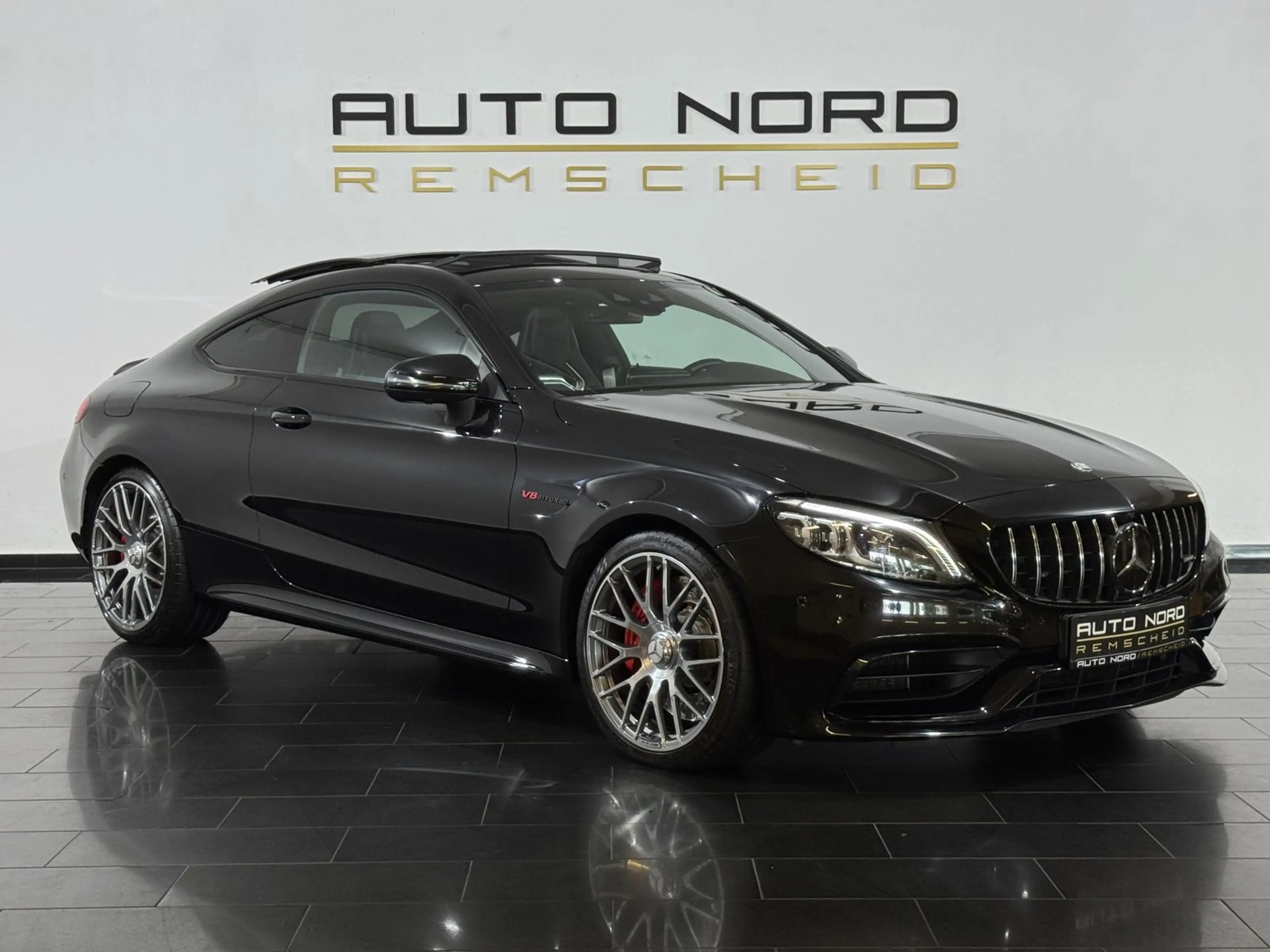 Mercedes-Benz C 63 AMG S Coupé*Schale*Sport.AGA*Pano*KeyGo* — photo 3