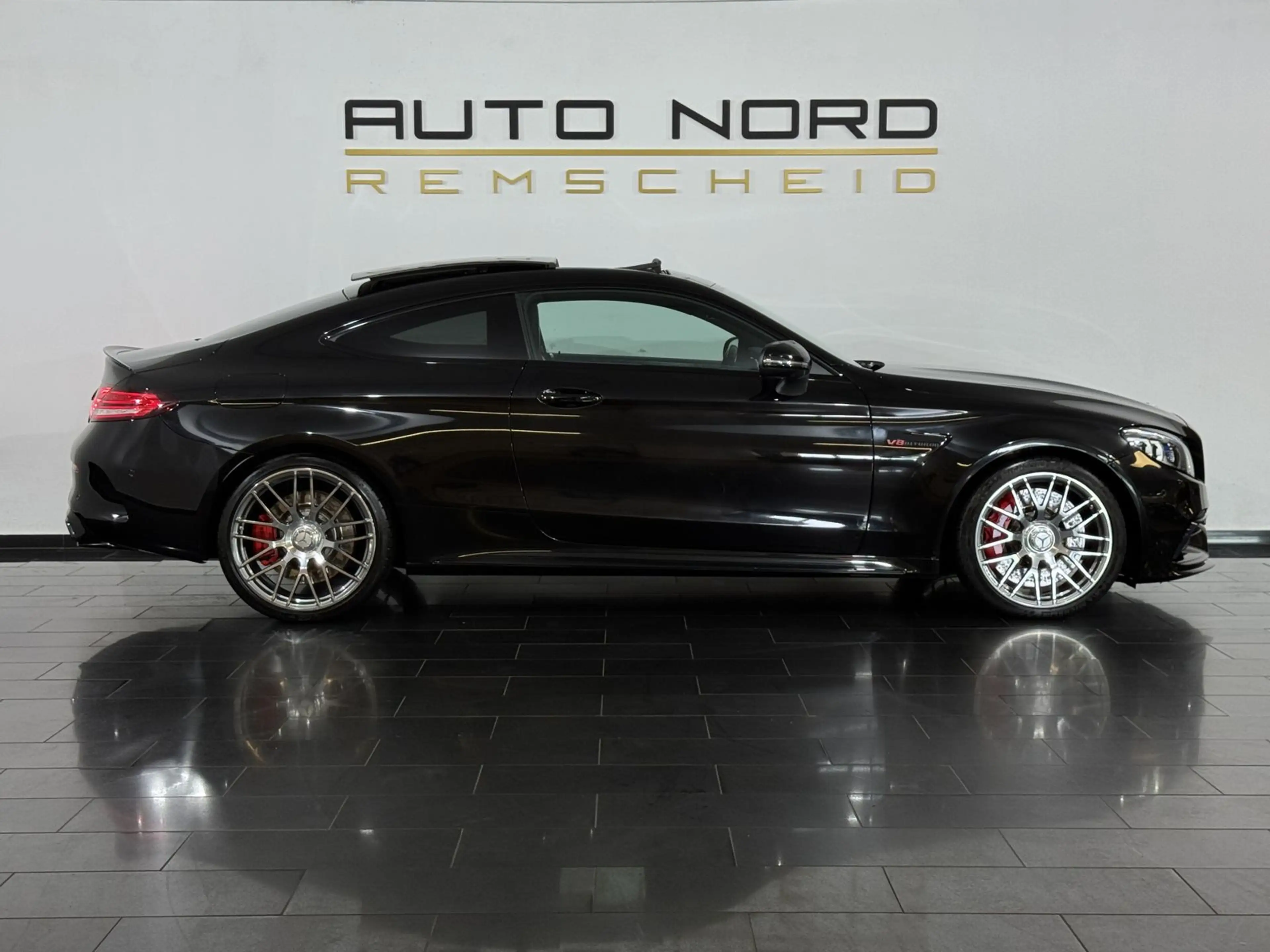 Mercedes-Benz C 63 AMG S Coupé*Schale*Sport.AGA*Pano*KeyGo* — photo 5