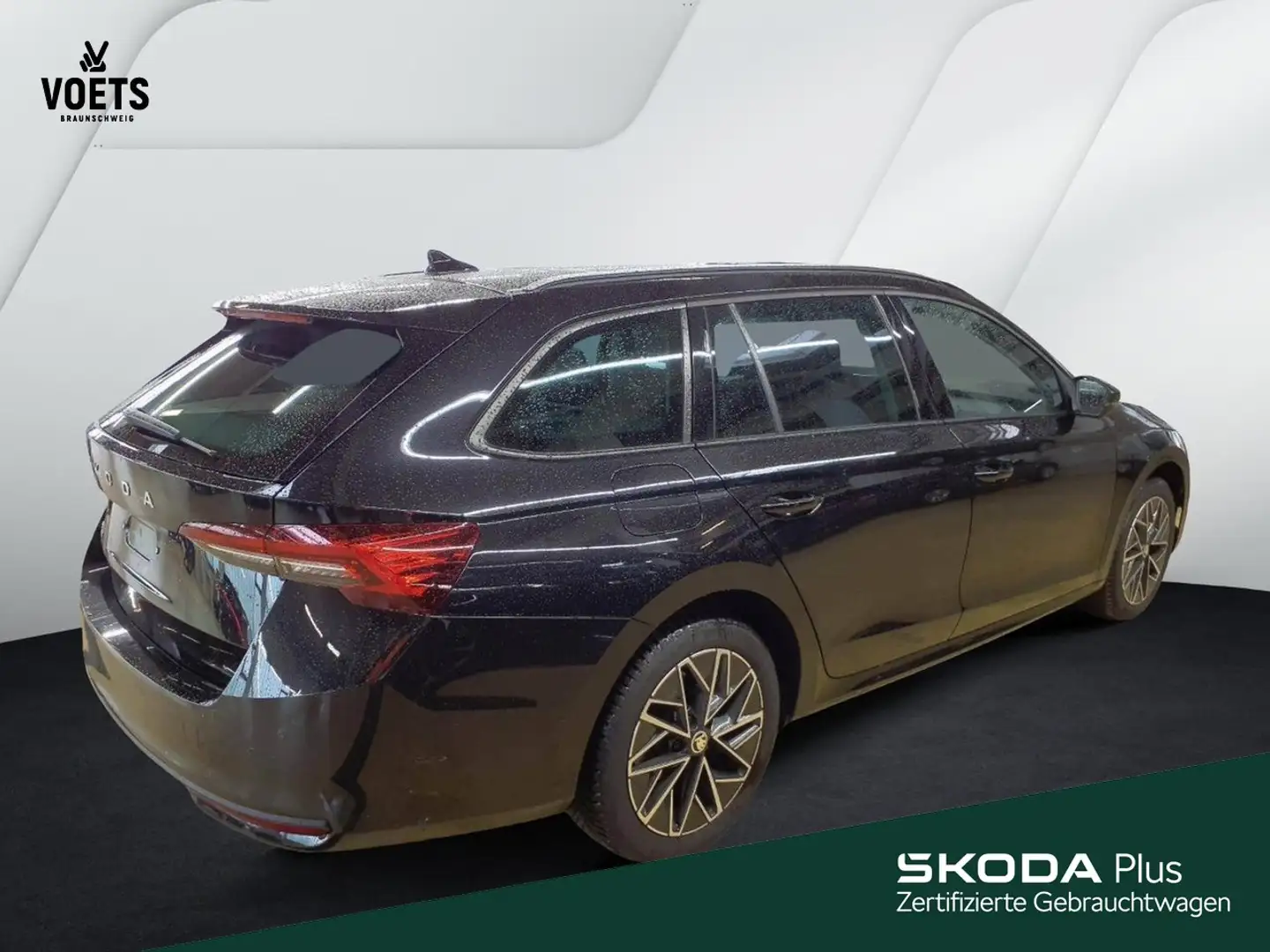 Skoda Octavia Combi Selection 2.0 TDI DSG HuD+AreaView+PANO Schwarz - 2