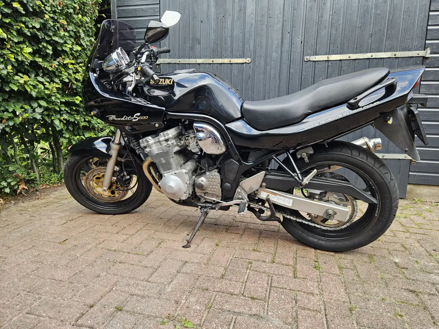 Suzuki Bandit 600 Zwart - 1