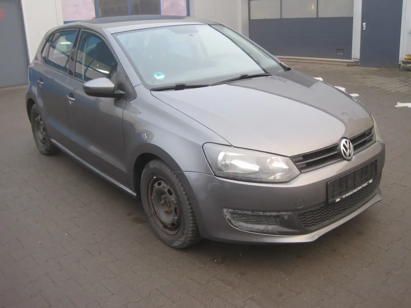 Volkswagen Polo Trendline - Klima - LPG Gas - AHK - 2.Hd Gri - 1