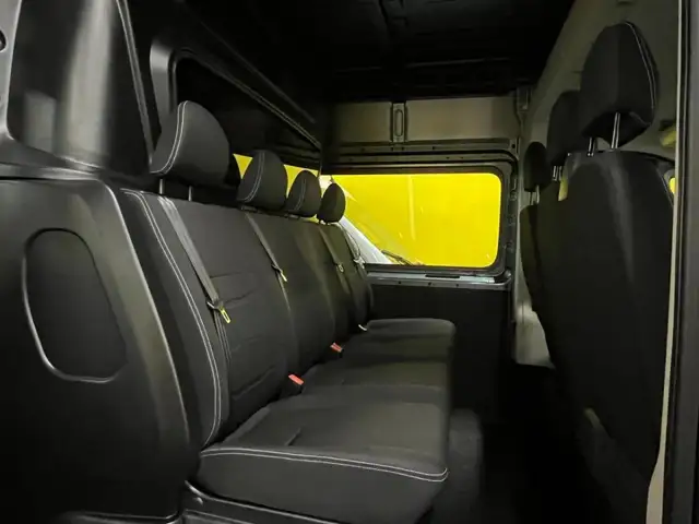 Peugeot Boxer view 8