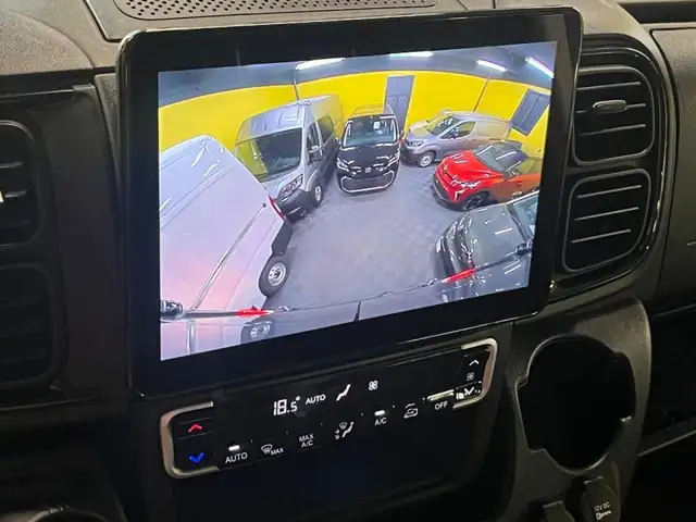Peugeot Boxer view 7