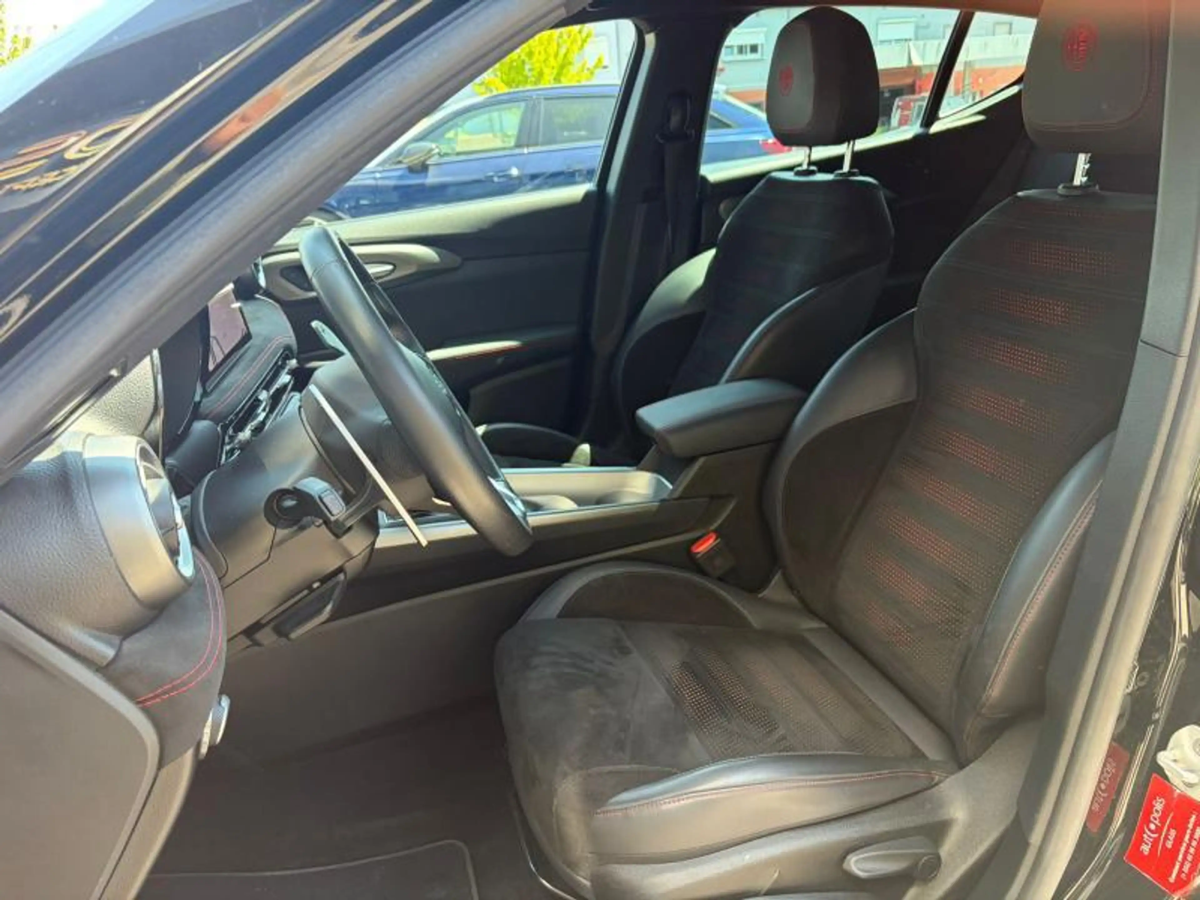 Alfa Romeo Tonale Veloce — photo 14