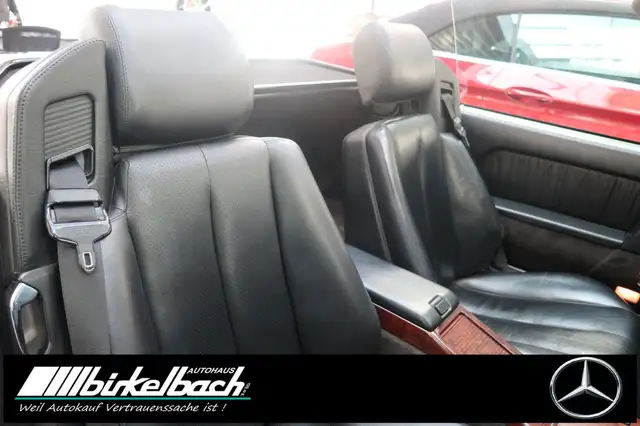 Mercedes-Benz SL view 15