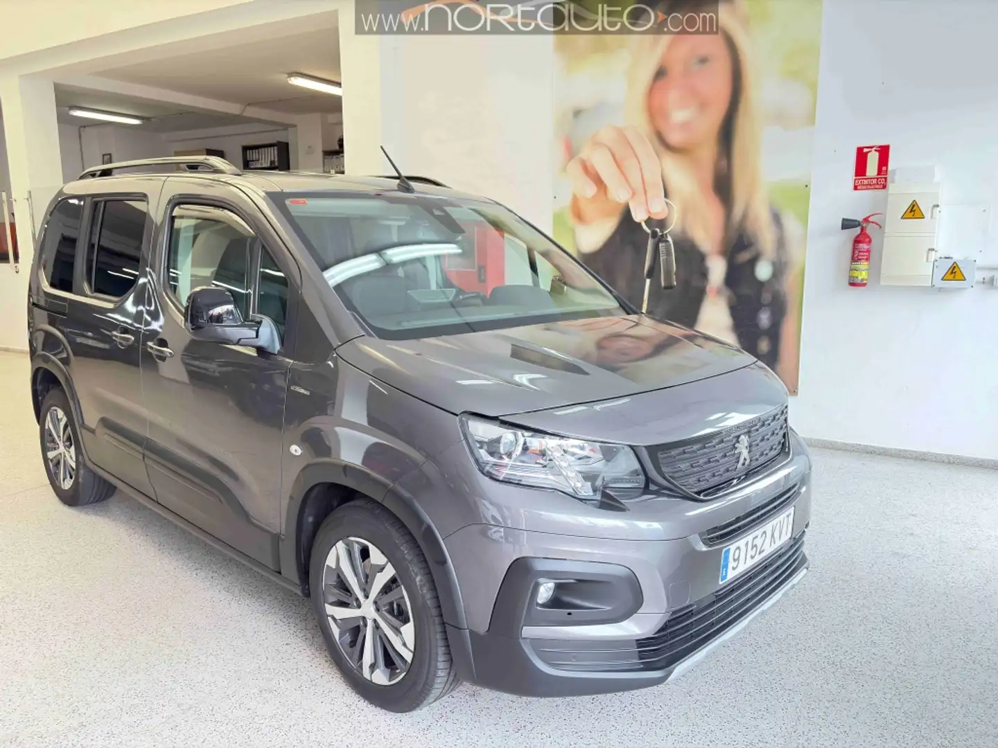 Peugeot Rifter 1.5BlueHDi S&S Standard GT Line 100 Gris - 1