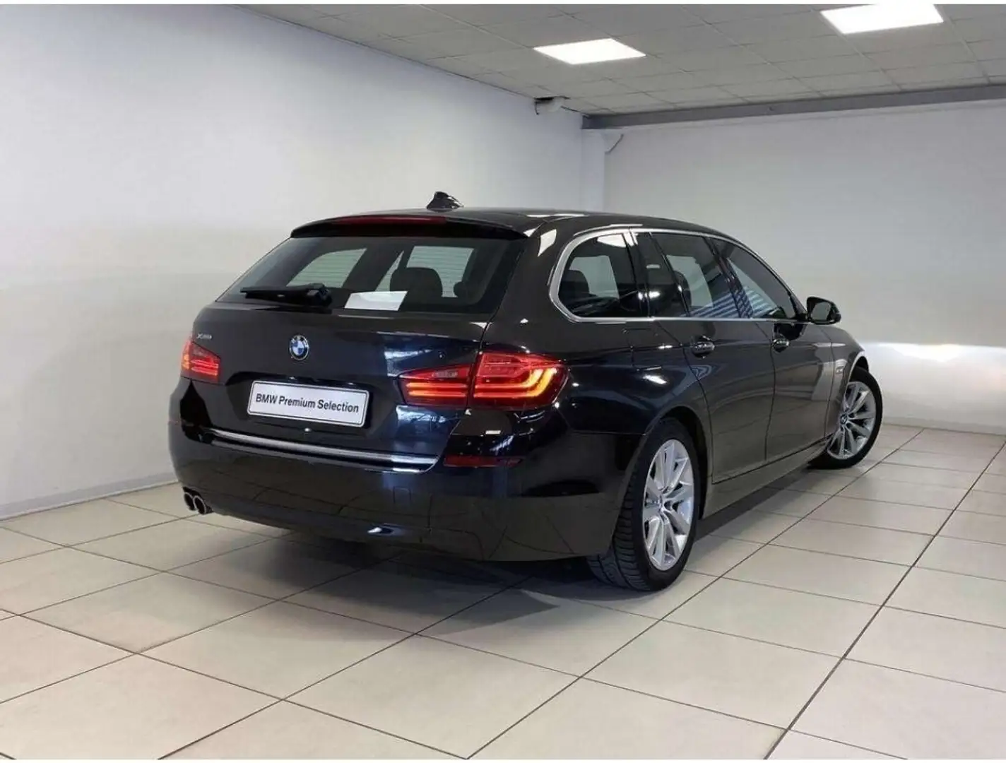 BMW 530 530d Touring xdrive Luxury 249cv auto E6 Marrone - 2