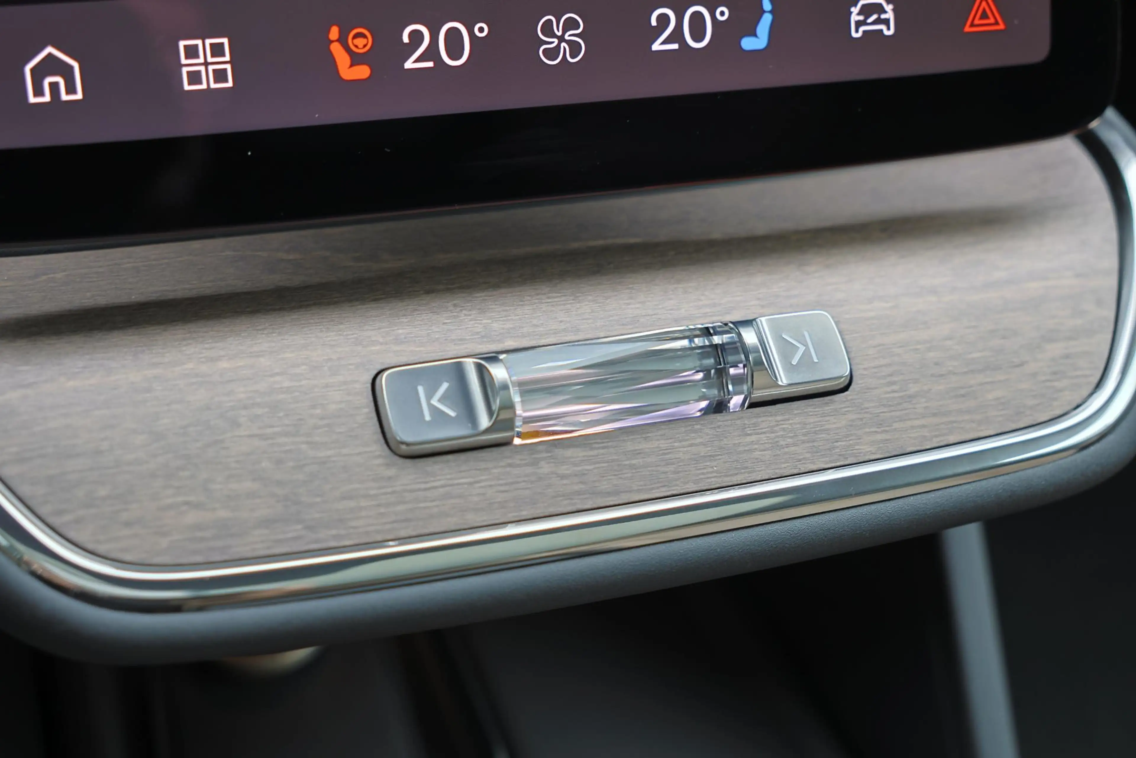 Volvo ES90 Single Motor Plus Launch Edition 92 kWh - Pilot As — photo 9