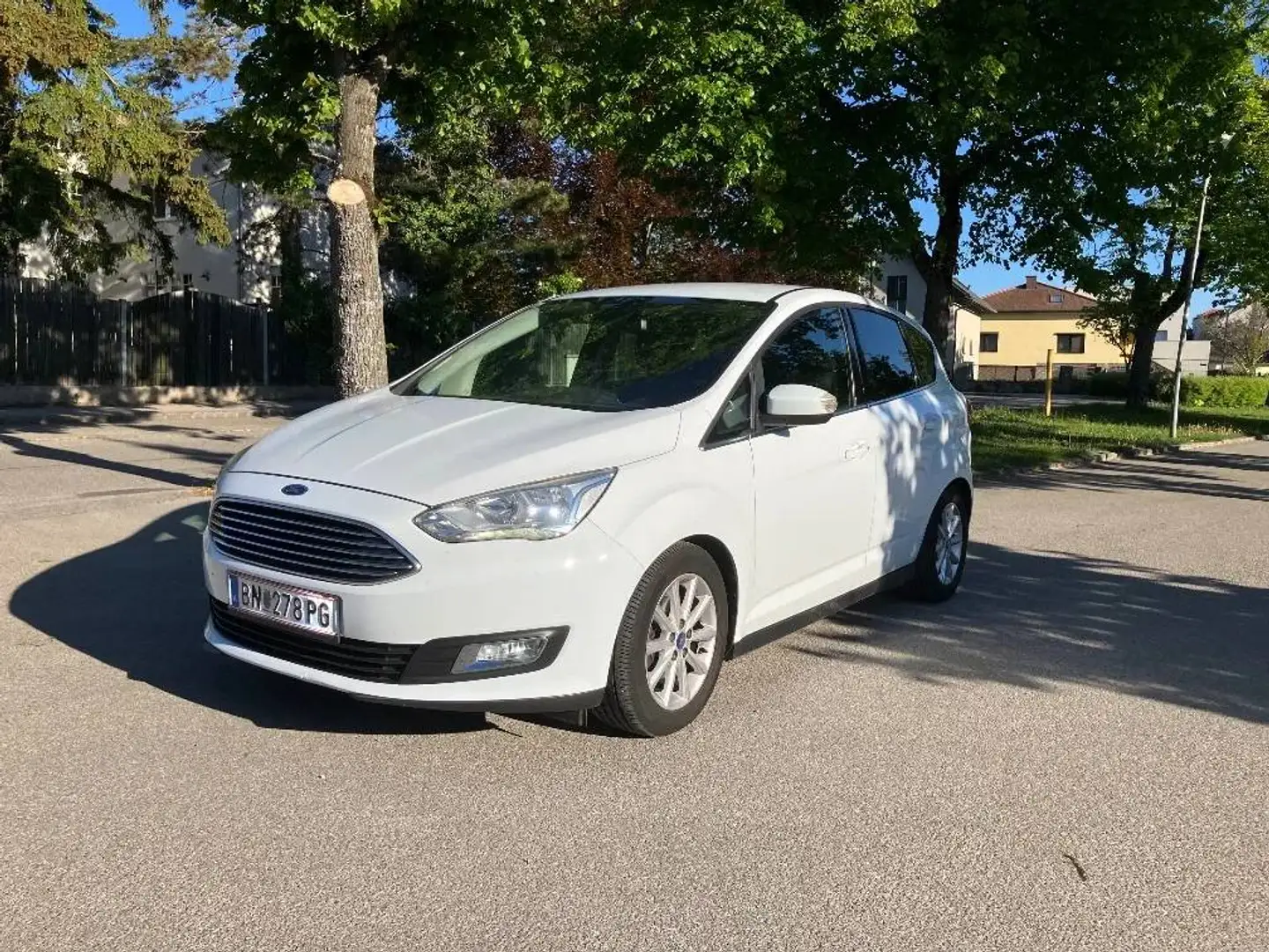 Ford C-Max C-MAX Titanium 1,0 EcoBoost Titanium Weiß - 1