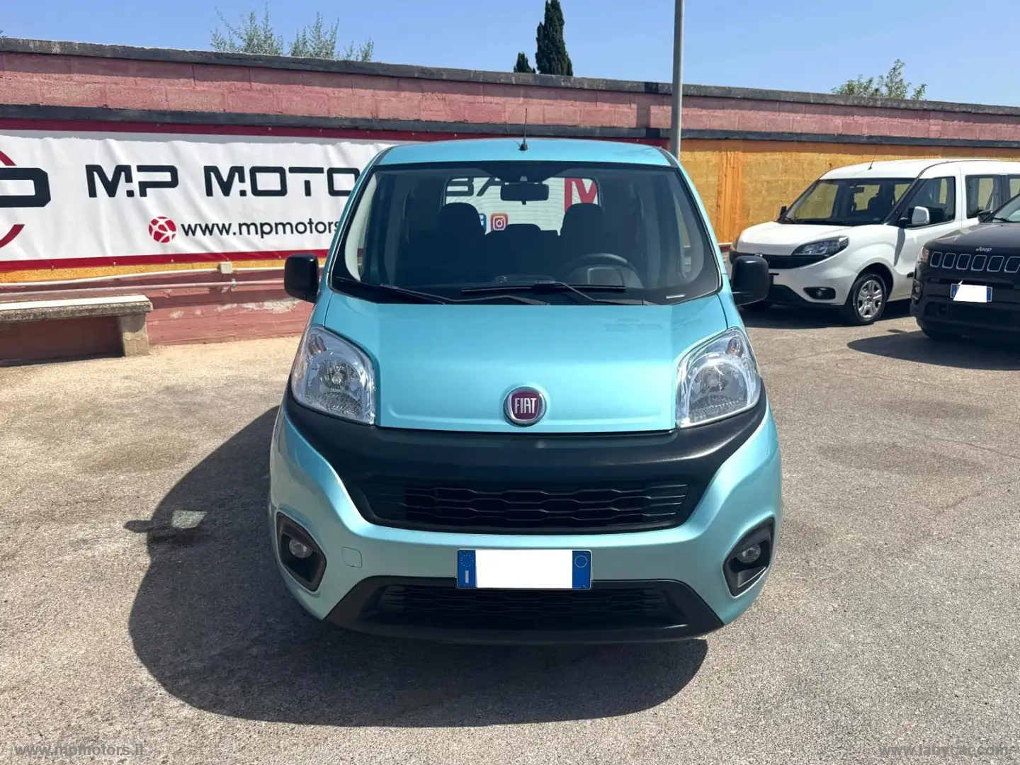 Fiat Qubo DYNAMIC 1.3 MJ 80CV Зелений - 2