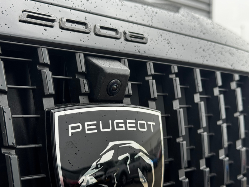 Peugeot e-2008 54KWH 156PK ALLURE AVANTAGE AUTOMAAT / NAVI / LEDE — photo 13