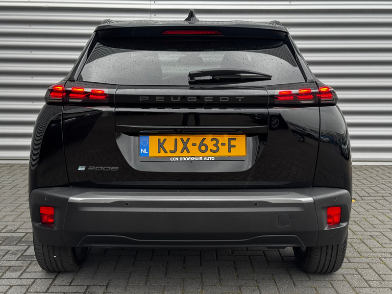 Peugeot e-2008 54KWH 156PK ALLURE AVANTAGE AUTOMAAT / NAVI / LEDE — photo 8