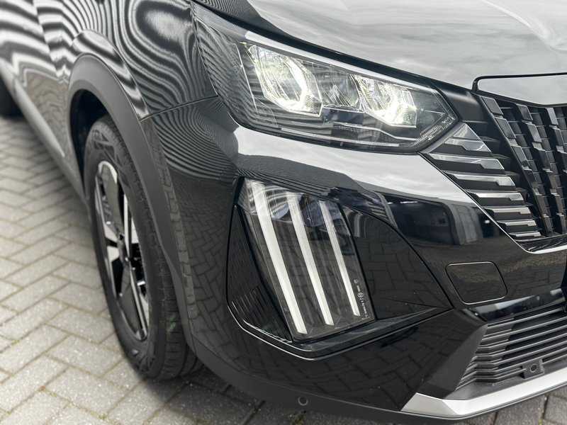Peugeot e-2008 54KWH 156PK ALLURE AVANTAGE AUTOMAAT / NAVI / LEDE — photo 14