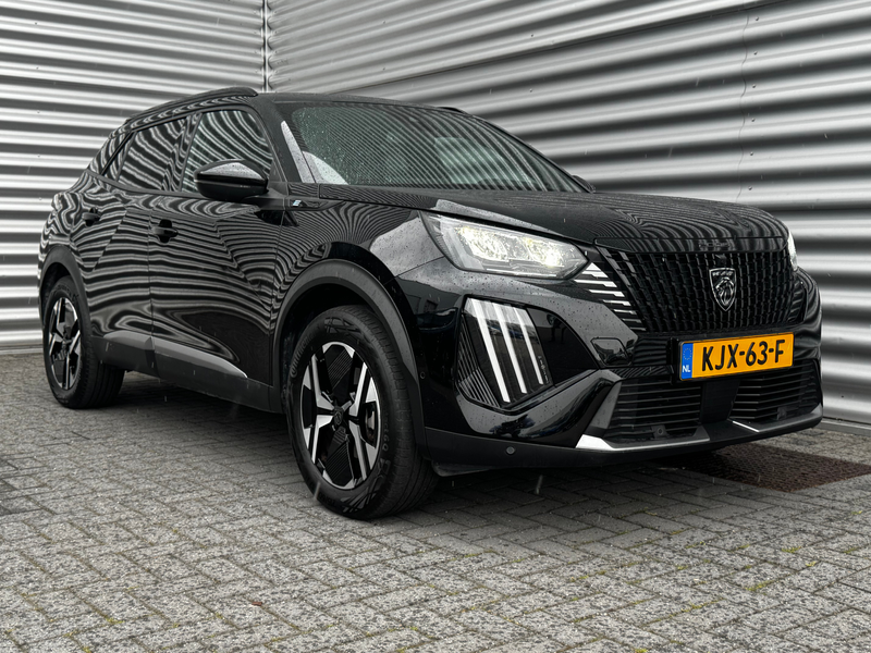 Peugeot e-2008 54KWH 156PK ALLURE AVANTAGE AUTOMAAT / NAVI / LEDE — photo 4